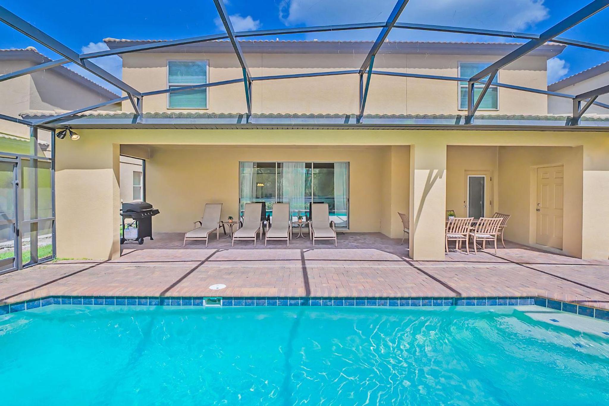 Upstay - Theater Games Pool - Hot Tub - Sleeps 16