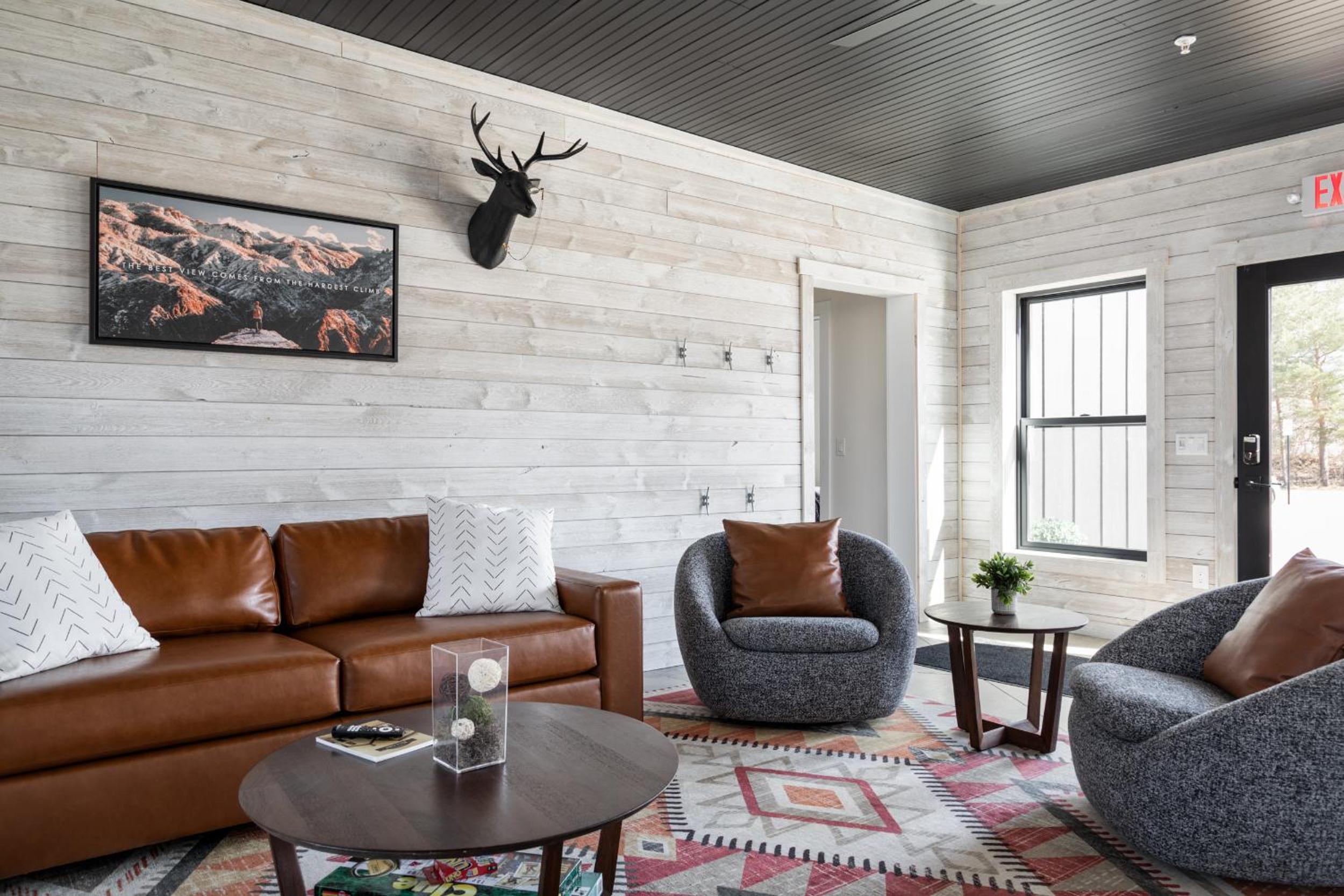 Spillway Lodges