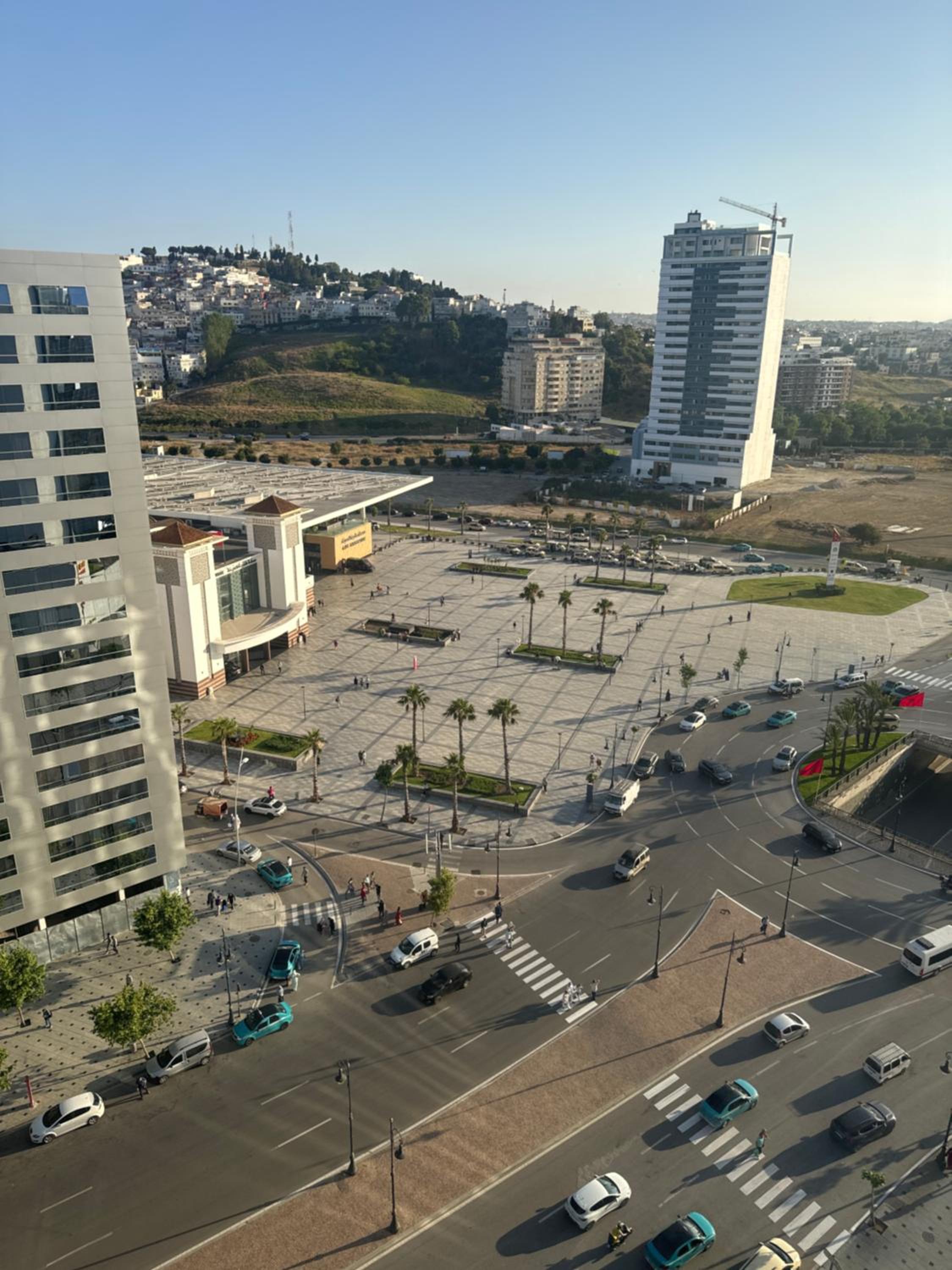 Luxury apartment near TGV station and the beach view 5