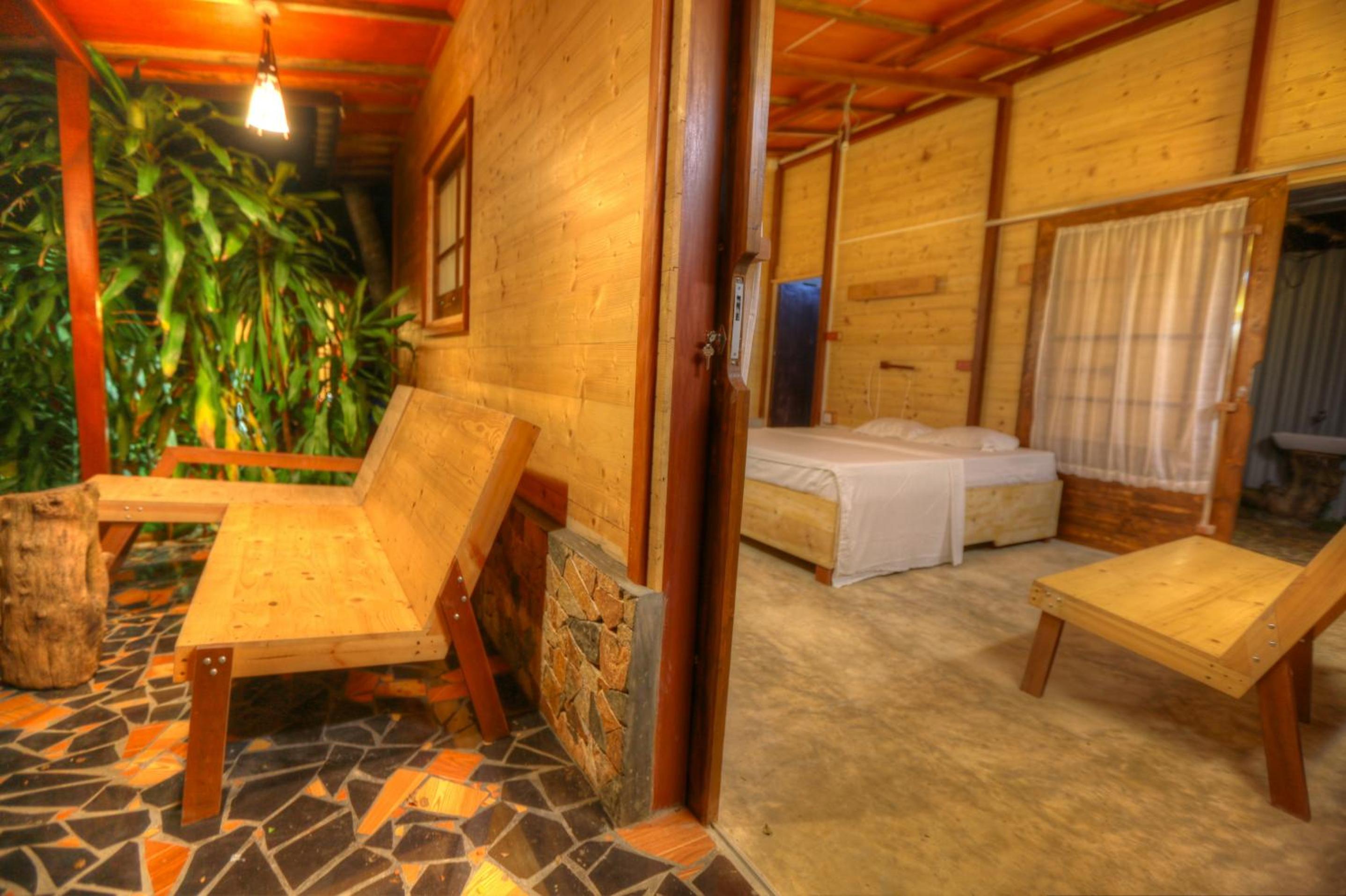 Beverly Hill Cabanas Hikkaduwa