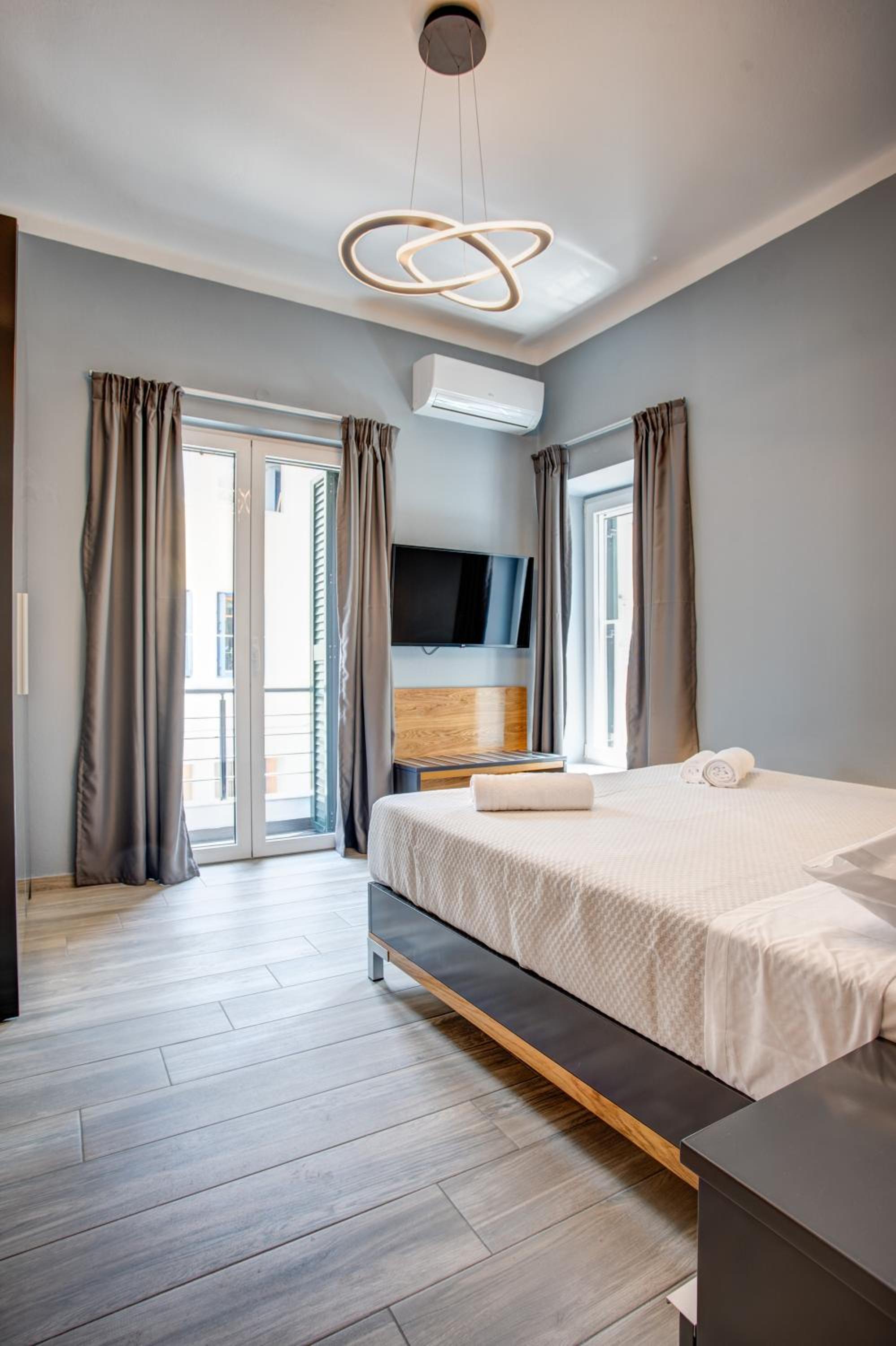 Agora Apartments