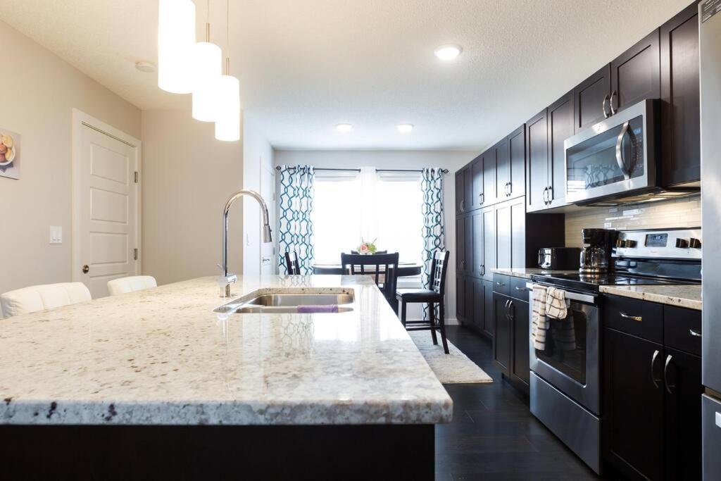 Luxurious Modern House in Laurel