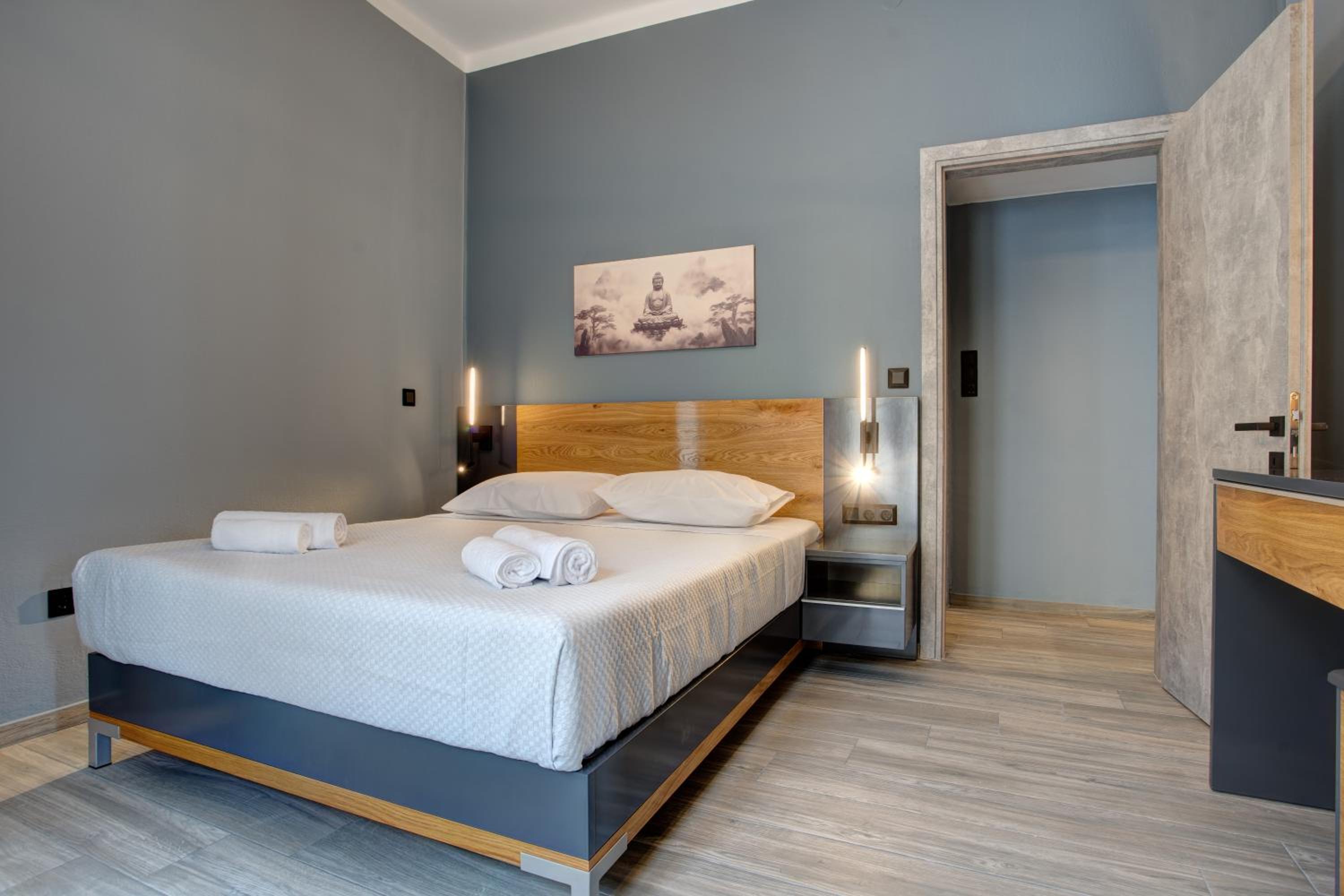 Agora Apartments