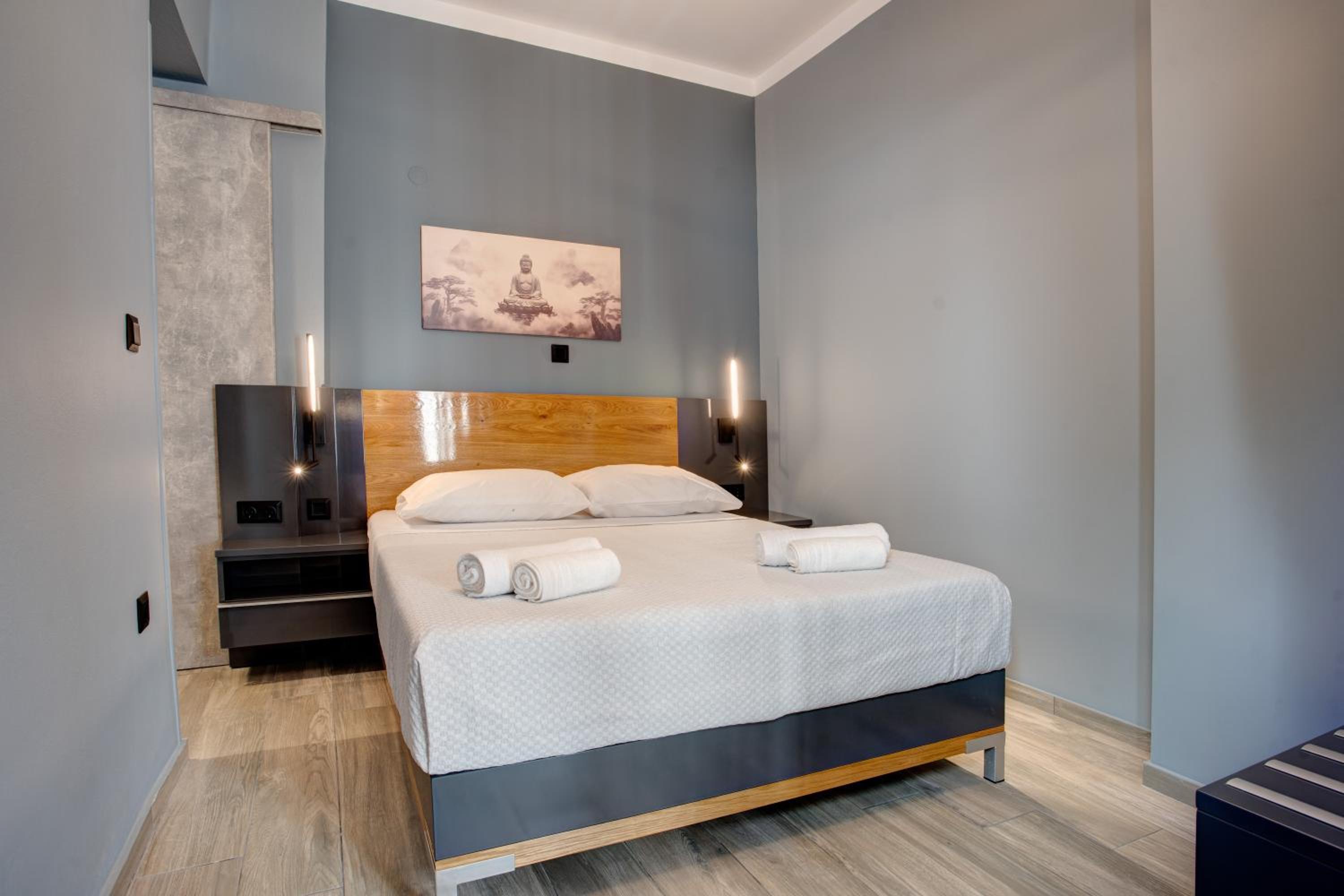 Agora Apartments