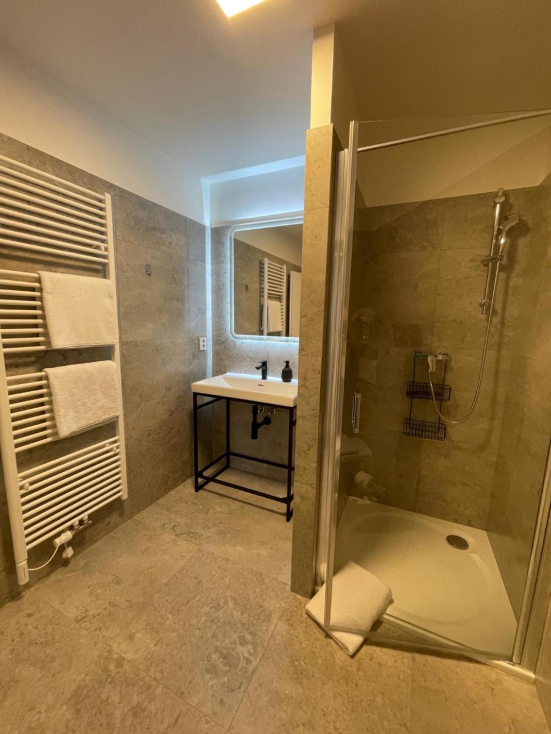 Apartmány Hrázní
