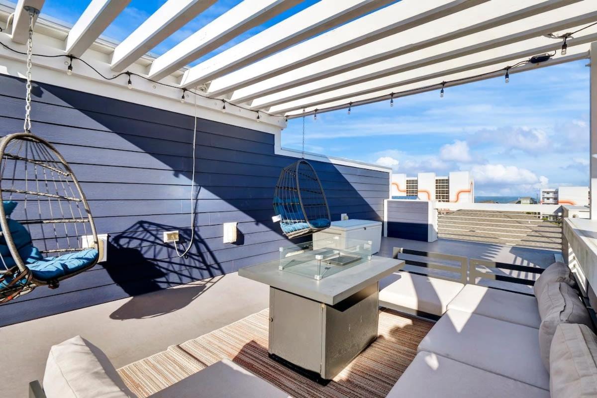 SeaRenity with rooftop and ocean views view 3