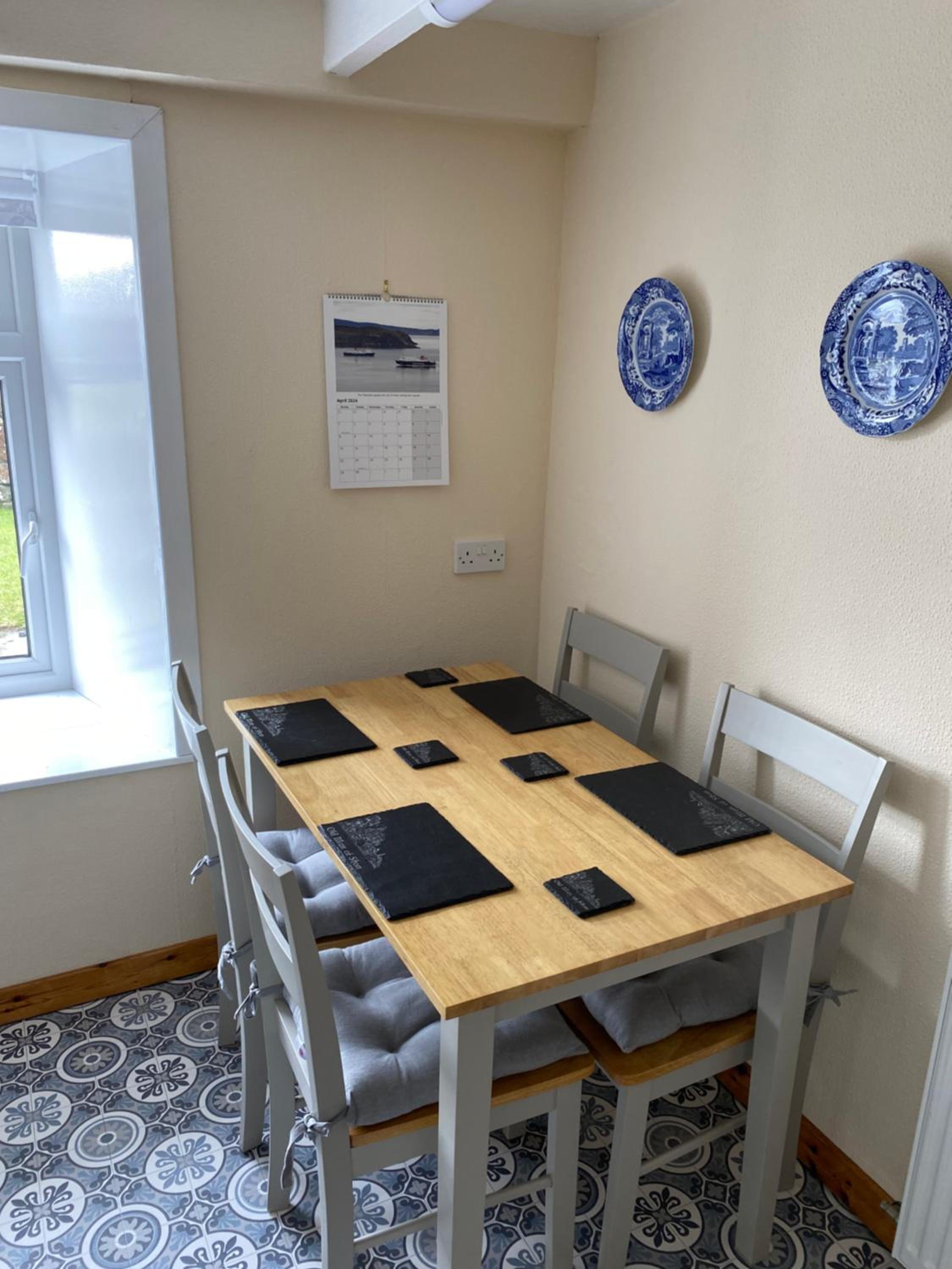 Cnoc Ruaraidh Cottage