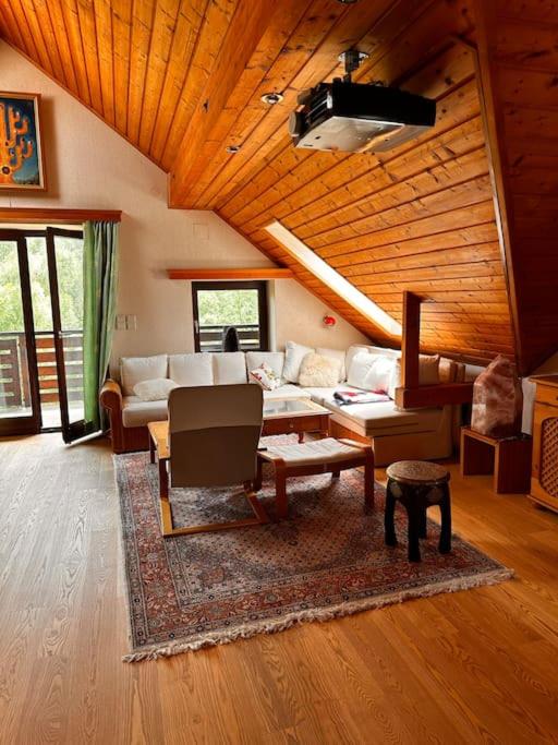 Großzügiges Landhaus im Grünen