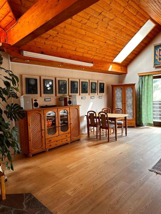 Großzügiges Landhaus im Grünen