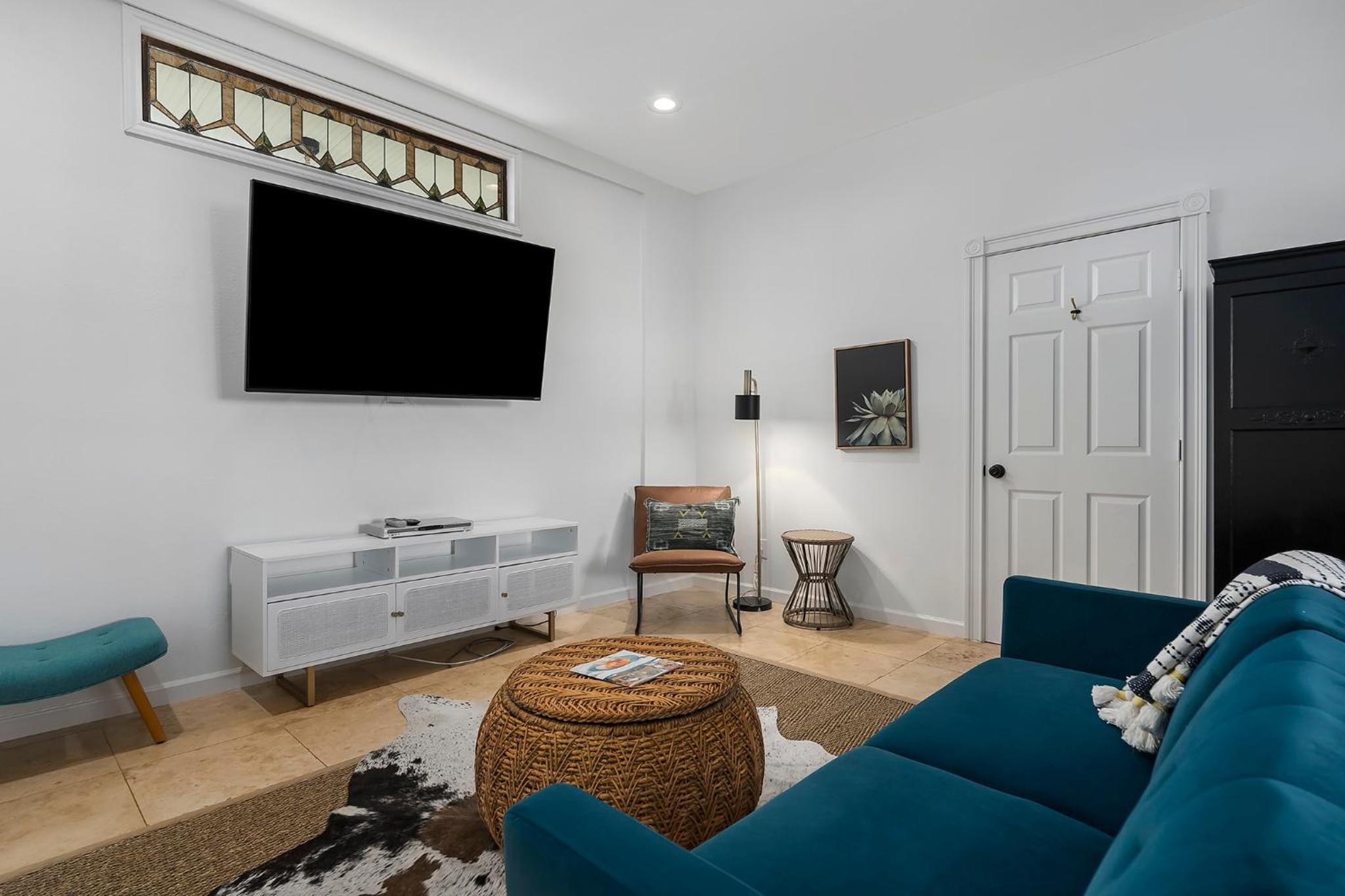 Stonewall Bungalow 3 - Sleeps 4