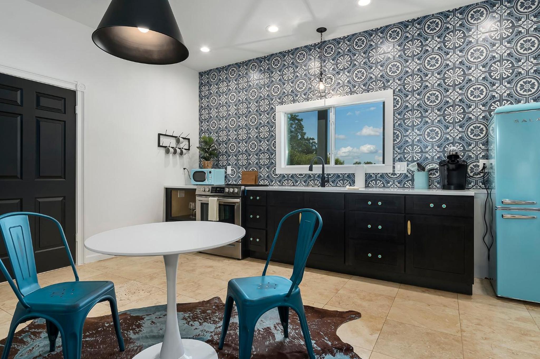 Stonewall Bungalow 3 - Sleeps 4