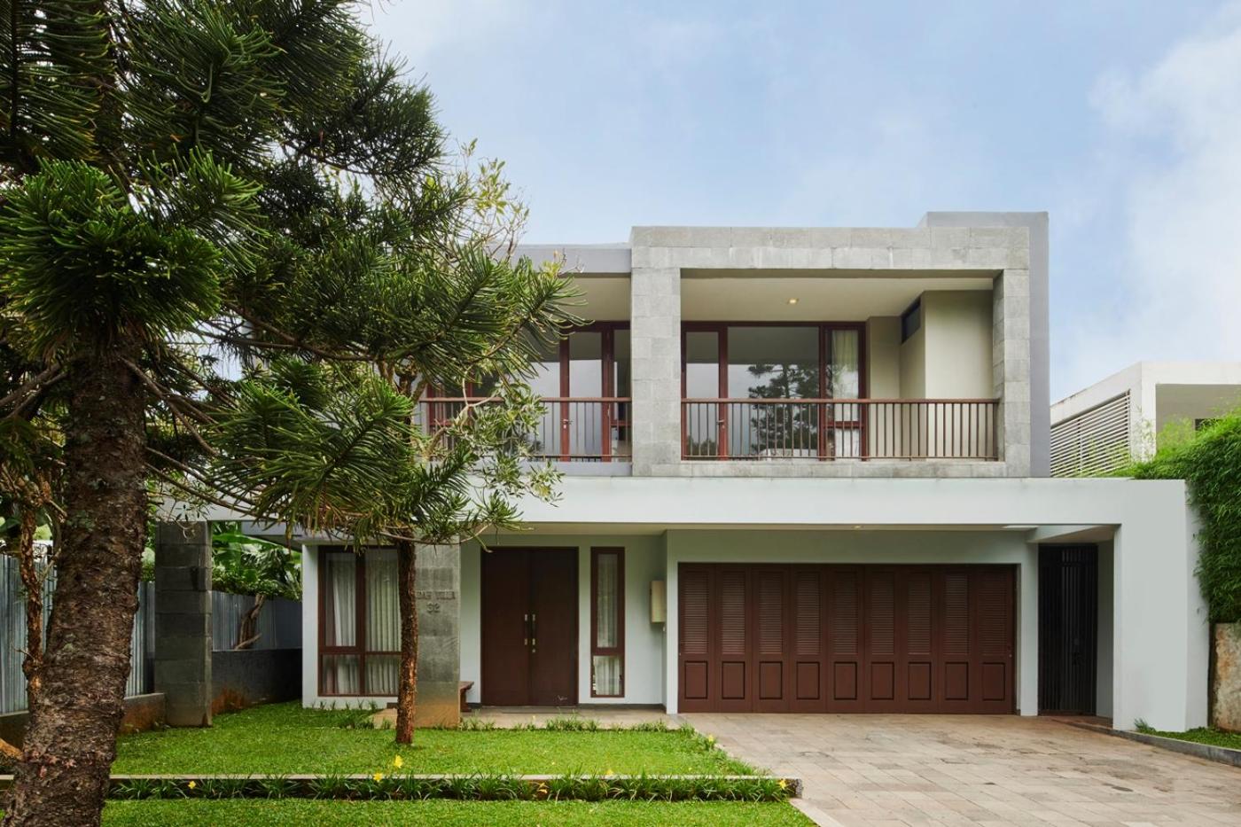 Hotel Green Forest Mountain View Villa Dago Infinity Pool - Image 1