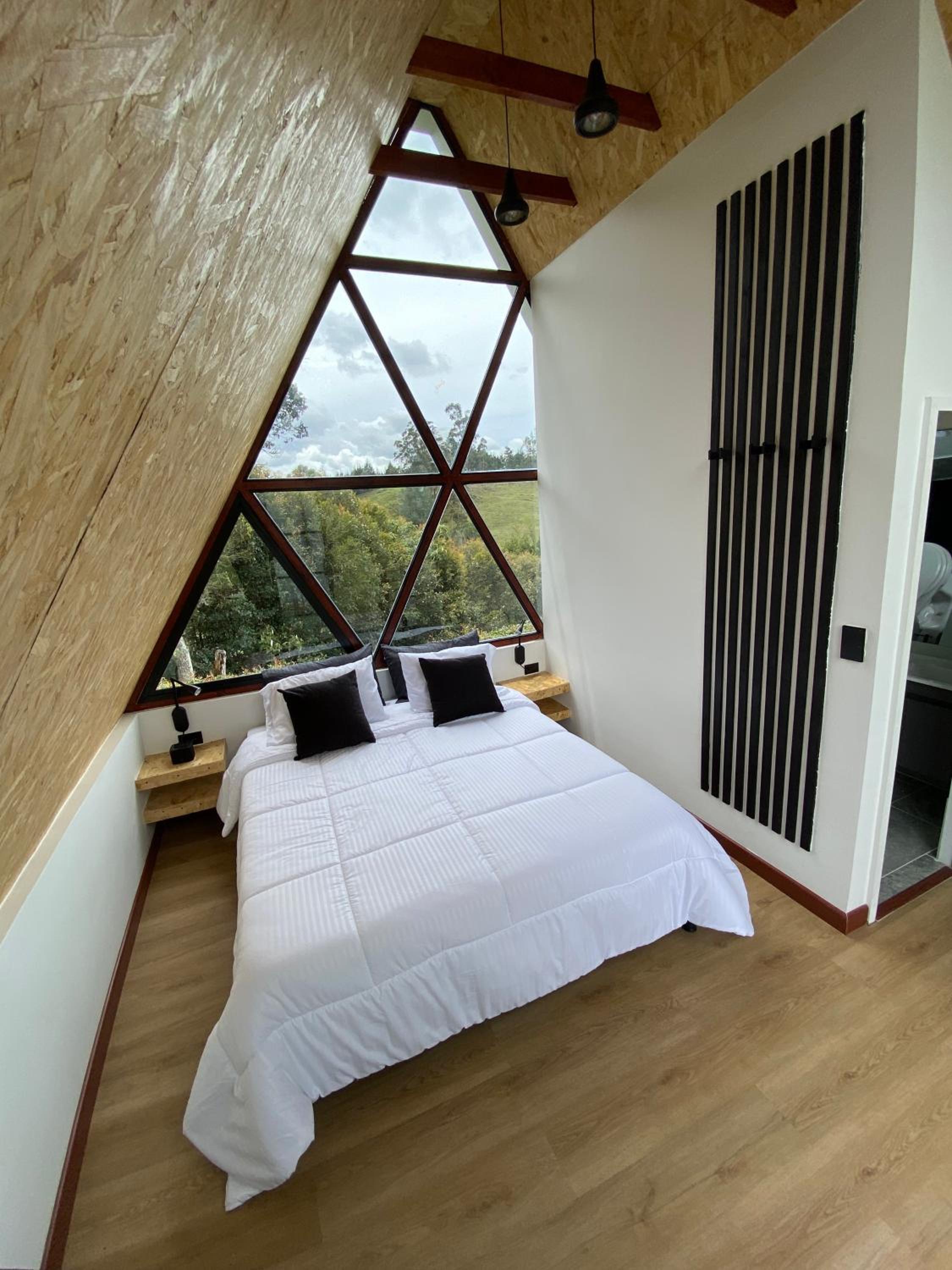 Pietrasanta Home