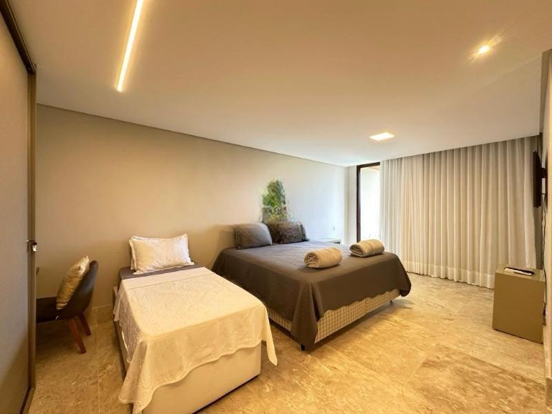 Casa Condomínio Praia Bella- Praia do Forte - 6 Suites