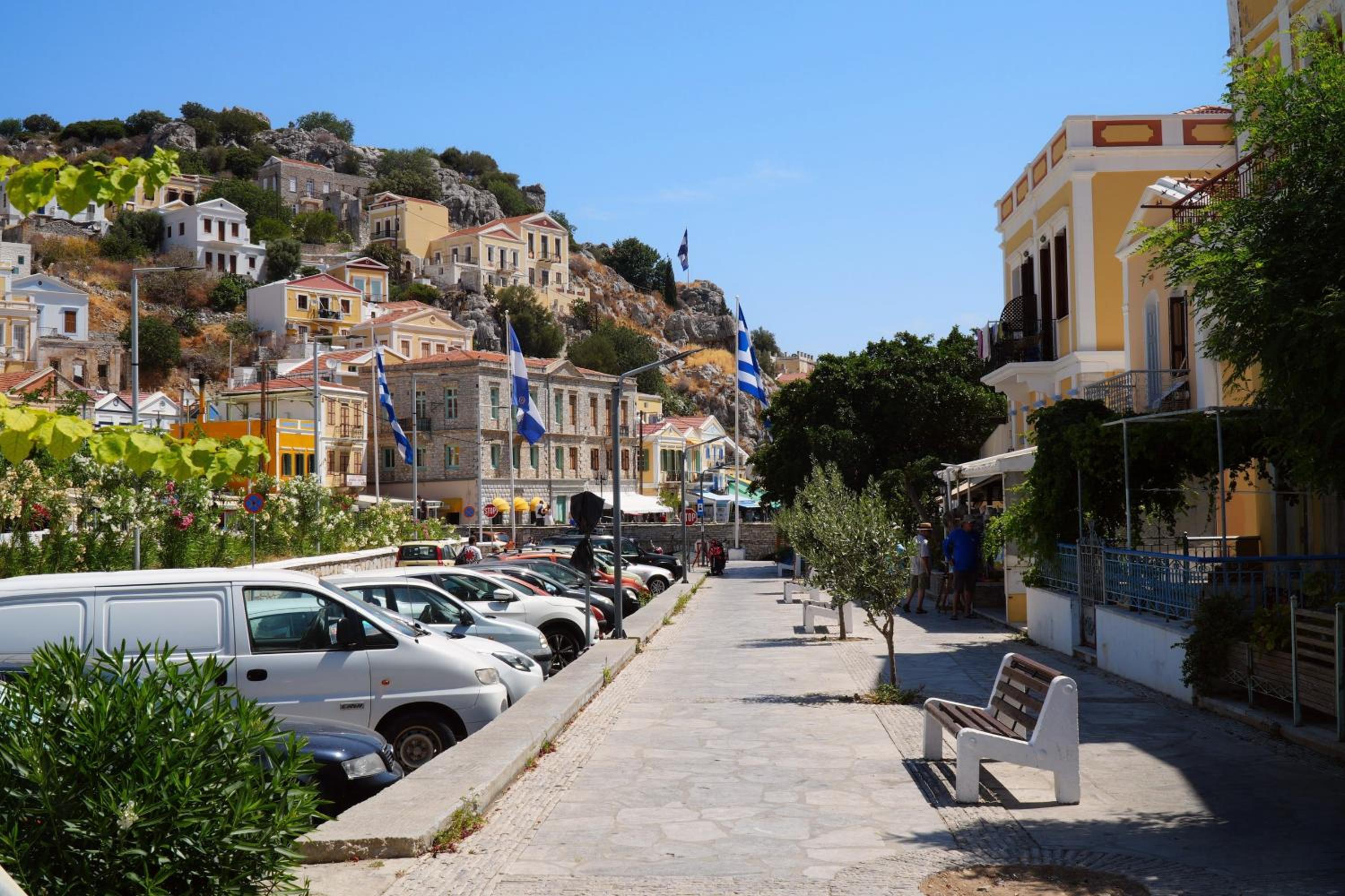 Symi Central Point