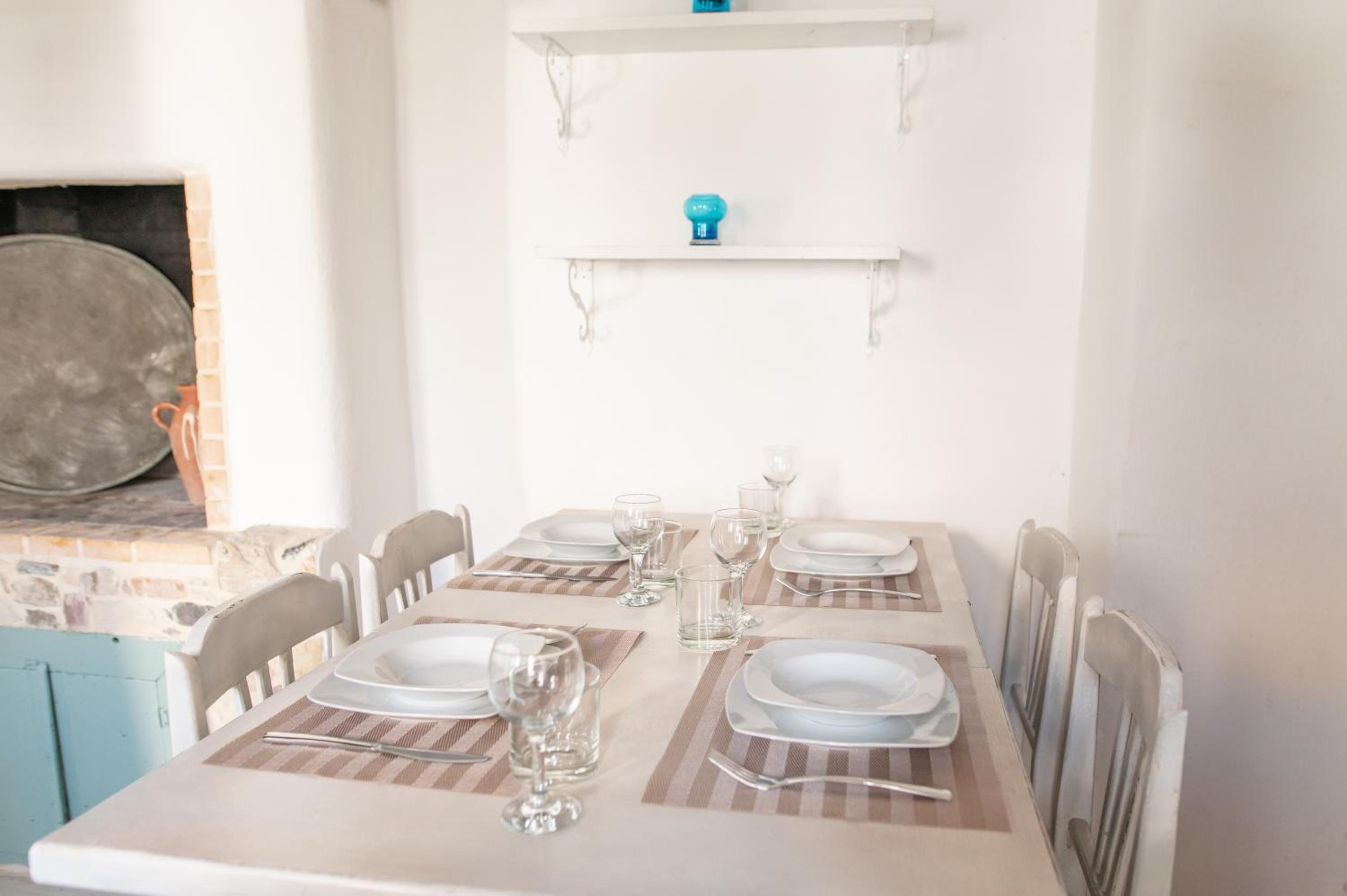 Apellou House