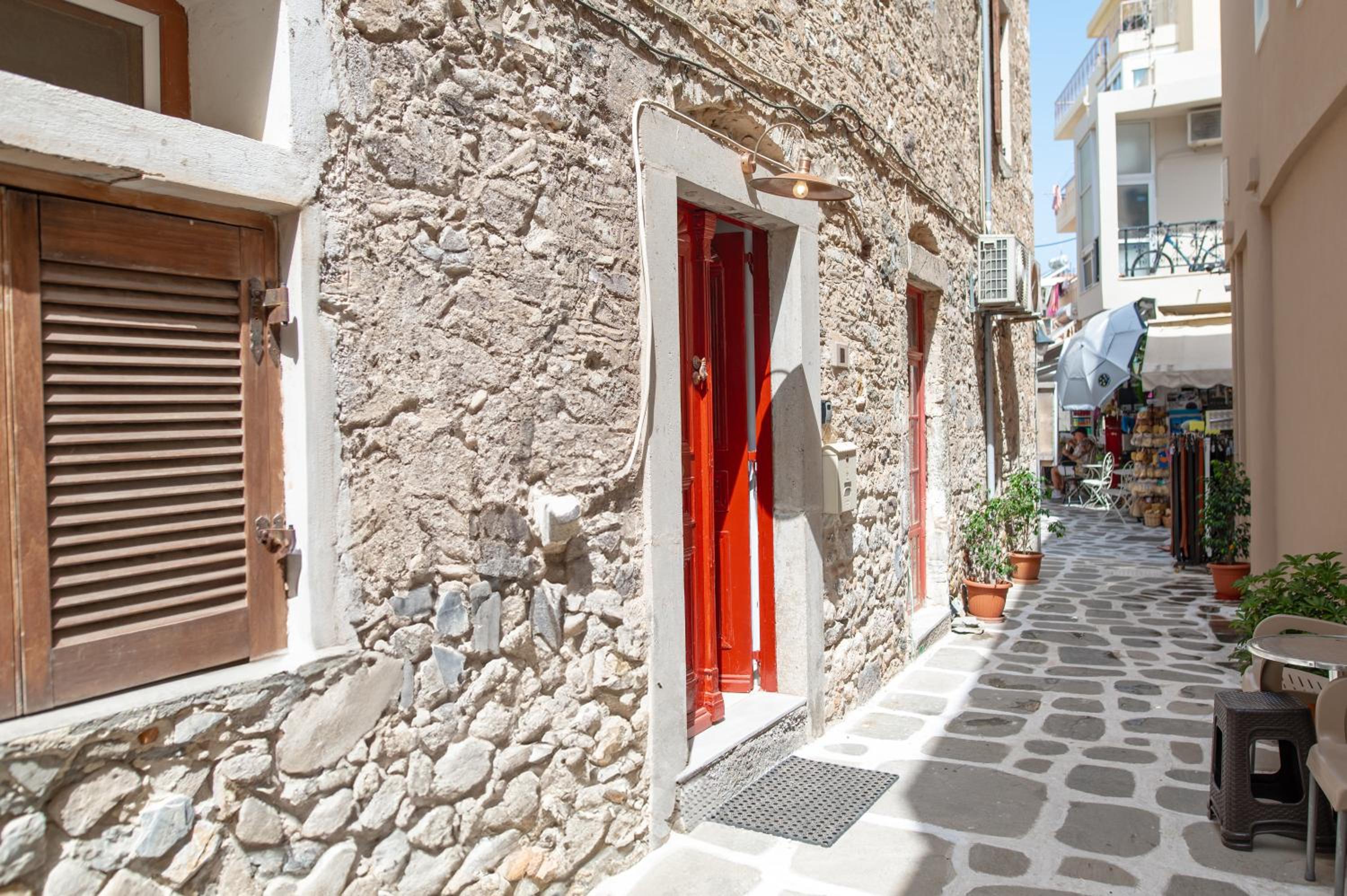 Apellou House