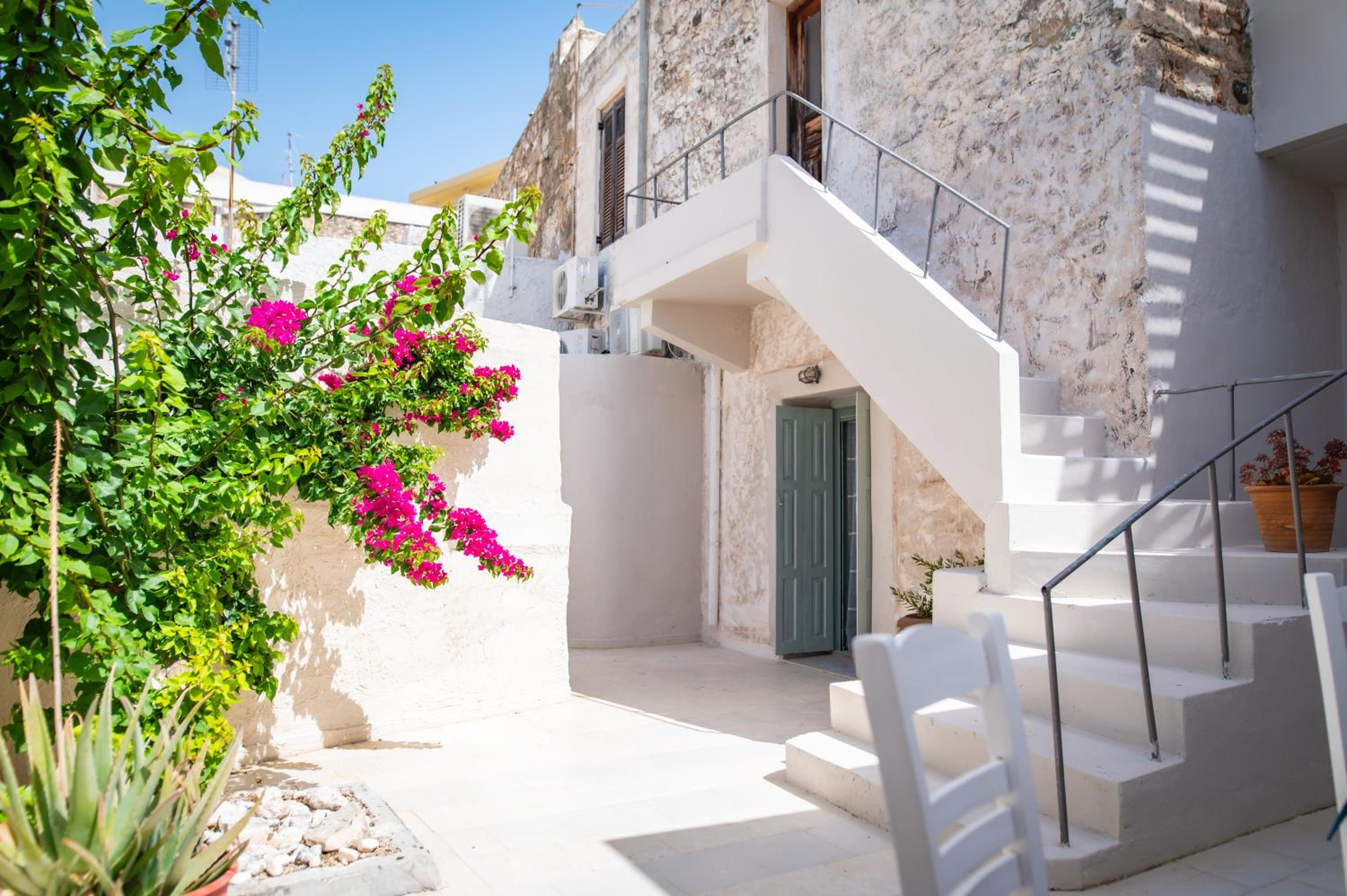 Apellou House