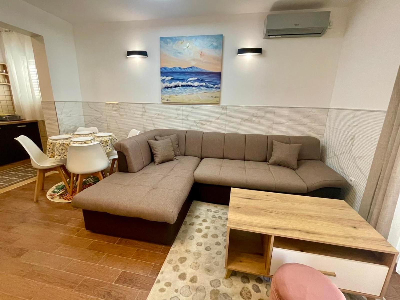 Apartment Rafailovici photo 4
