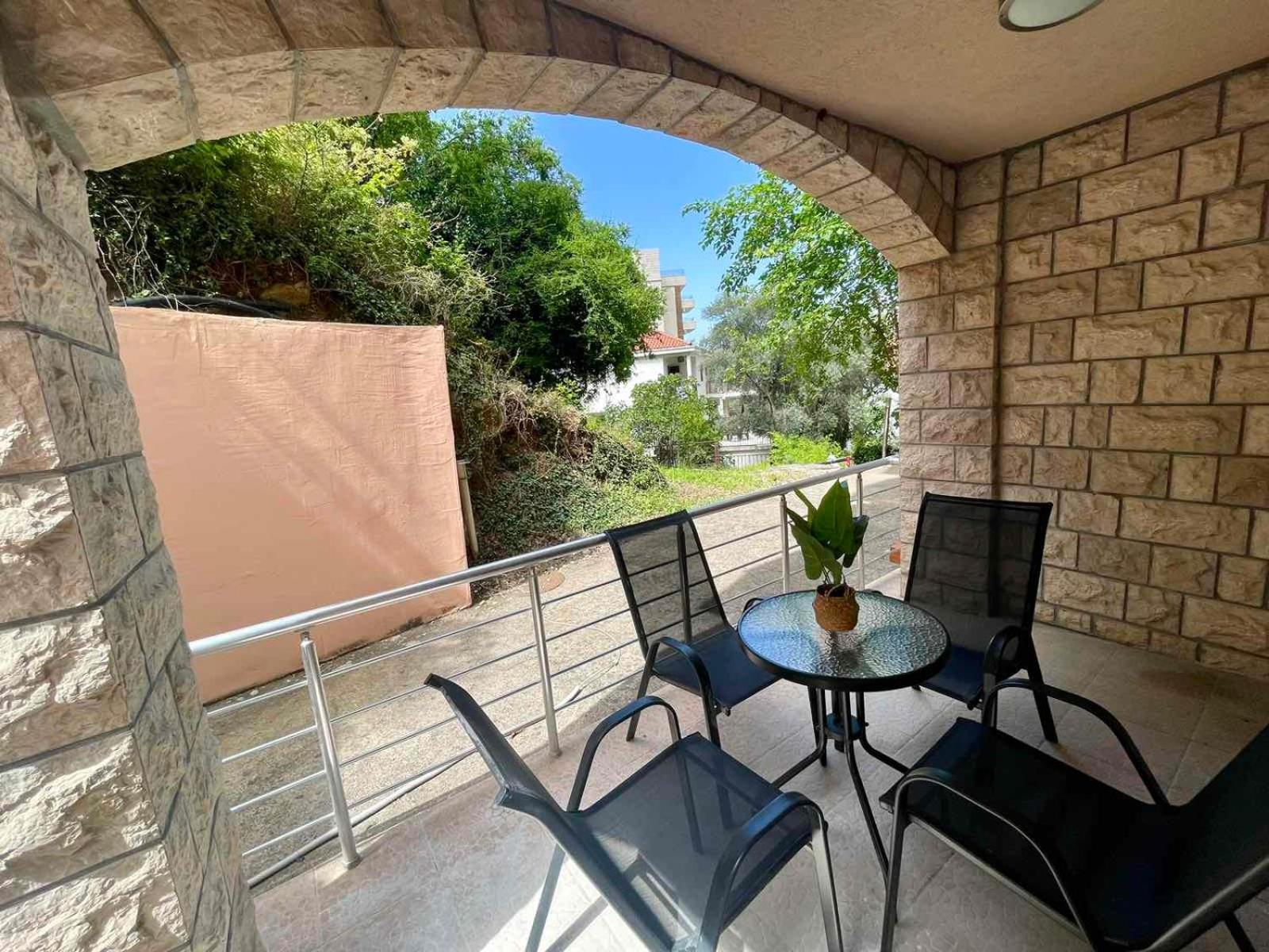 Apartment Rafailovici view 4