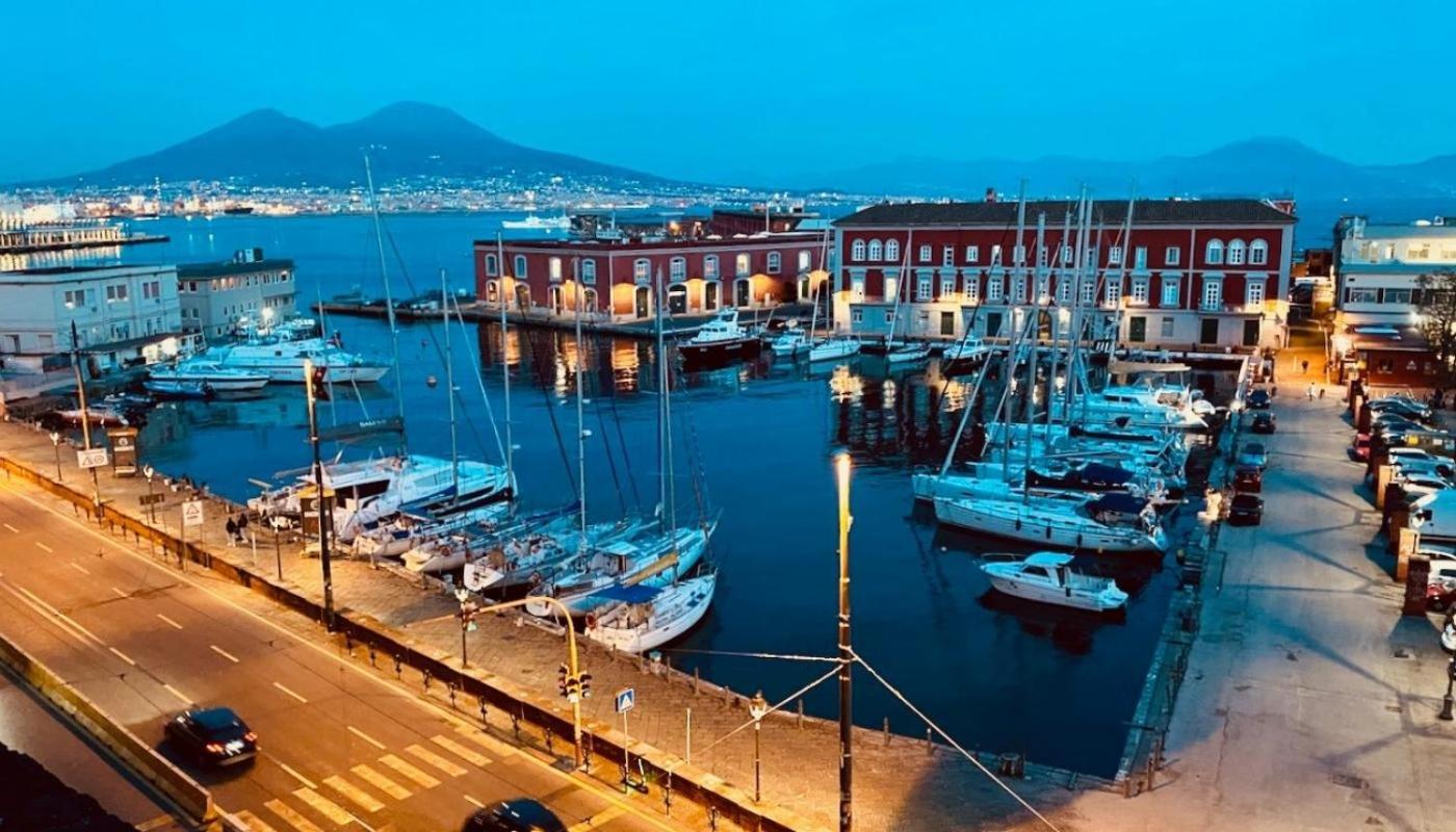 Luxury Napoli Style Apartment