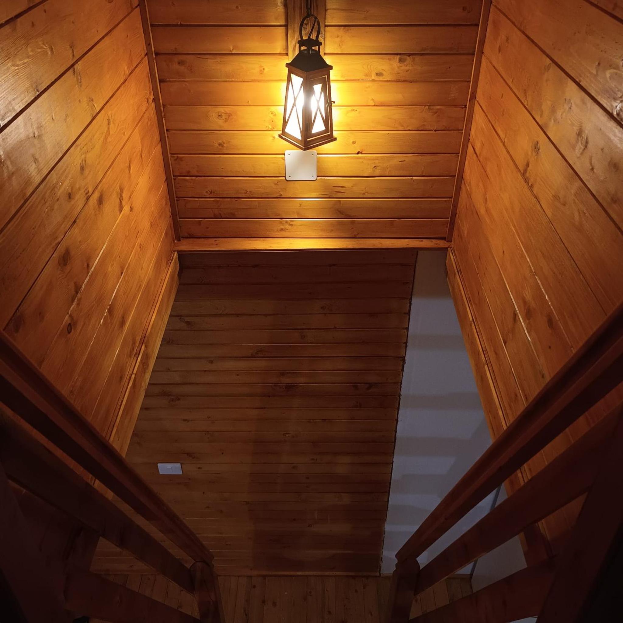 Tiny House Ocnele Mari