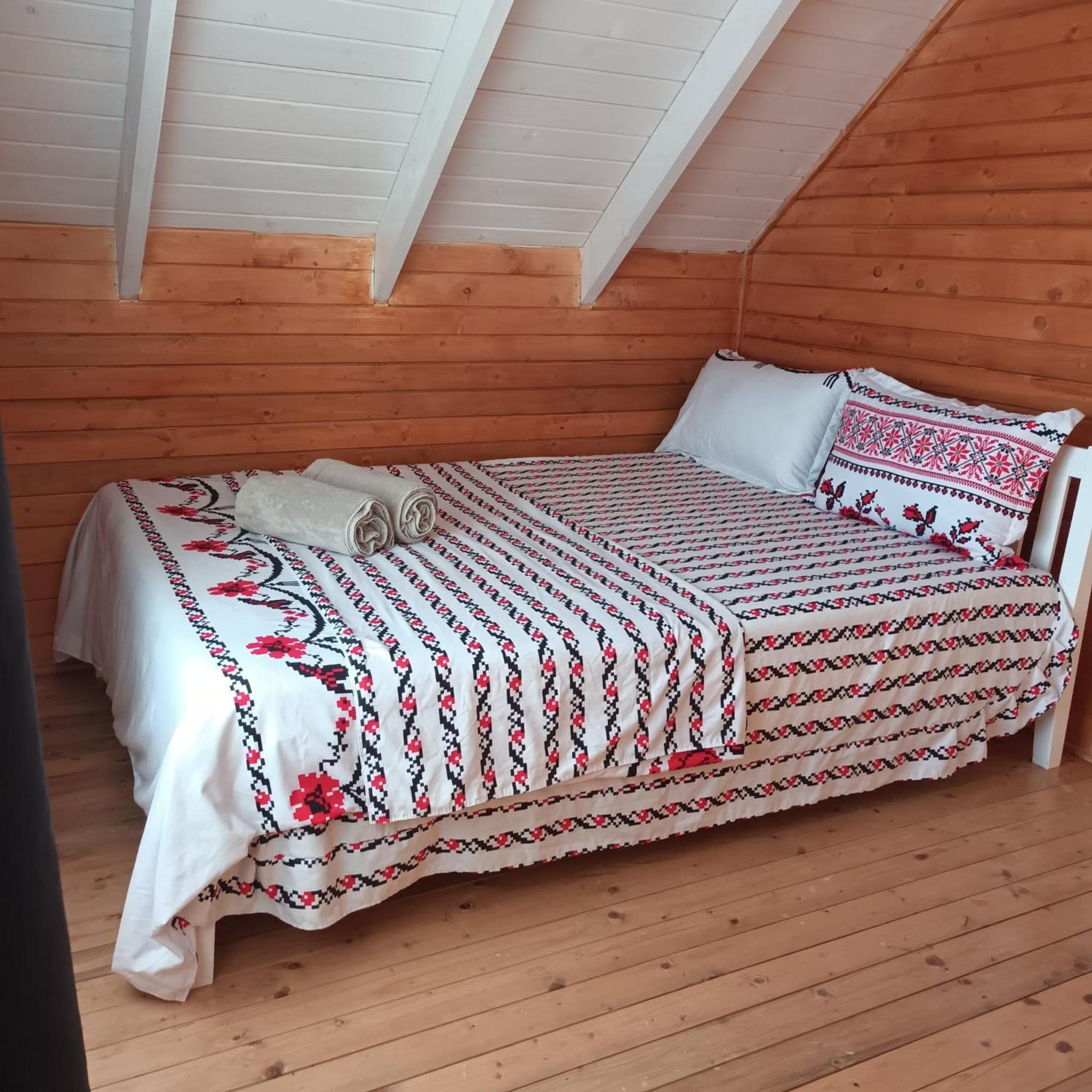 Tiny House Ocnele Mari