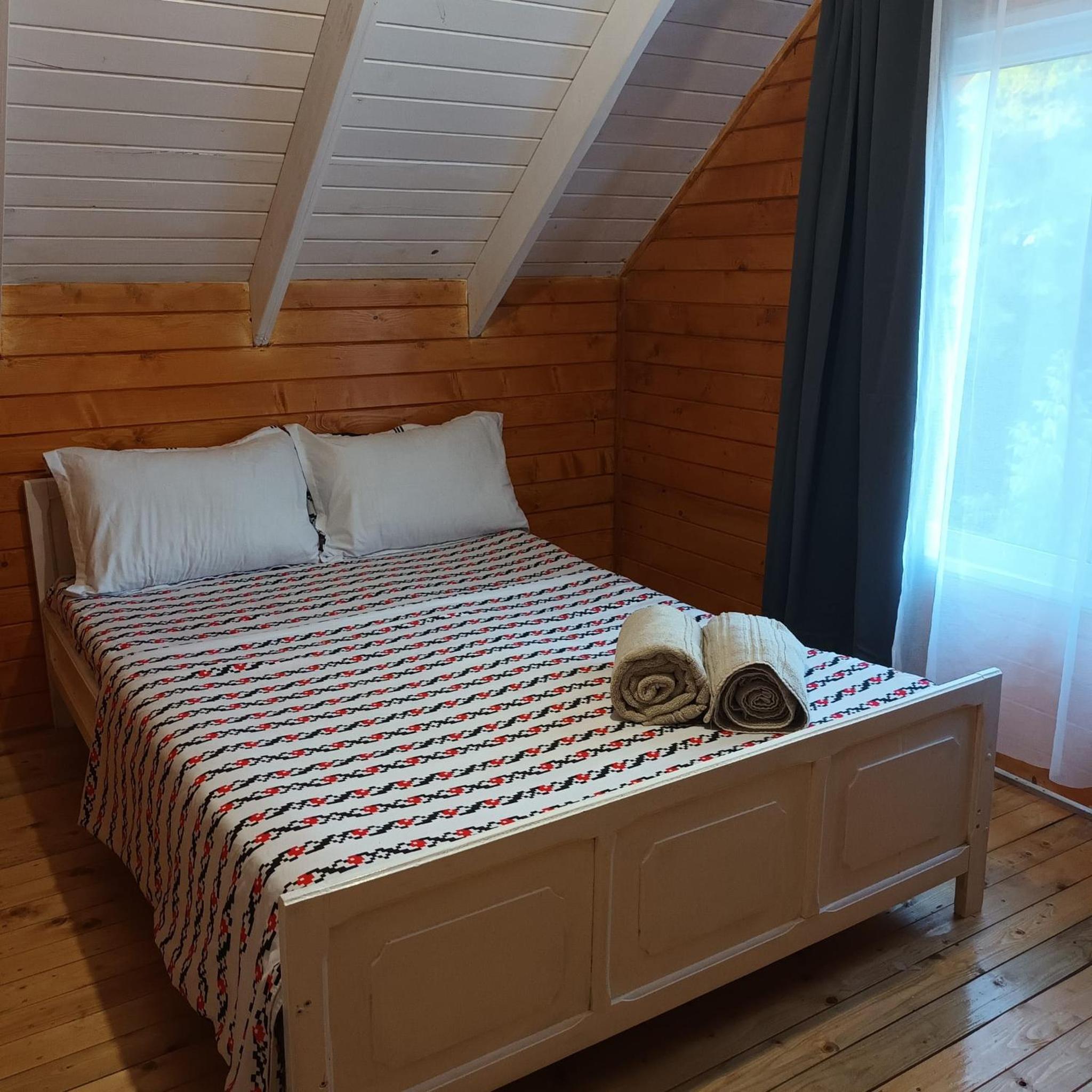 Tiny House Ocnele Mari