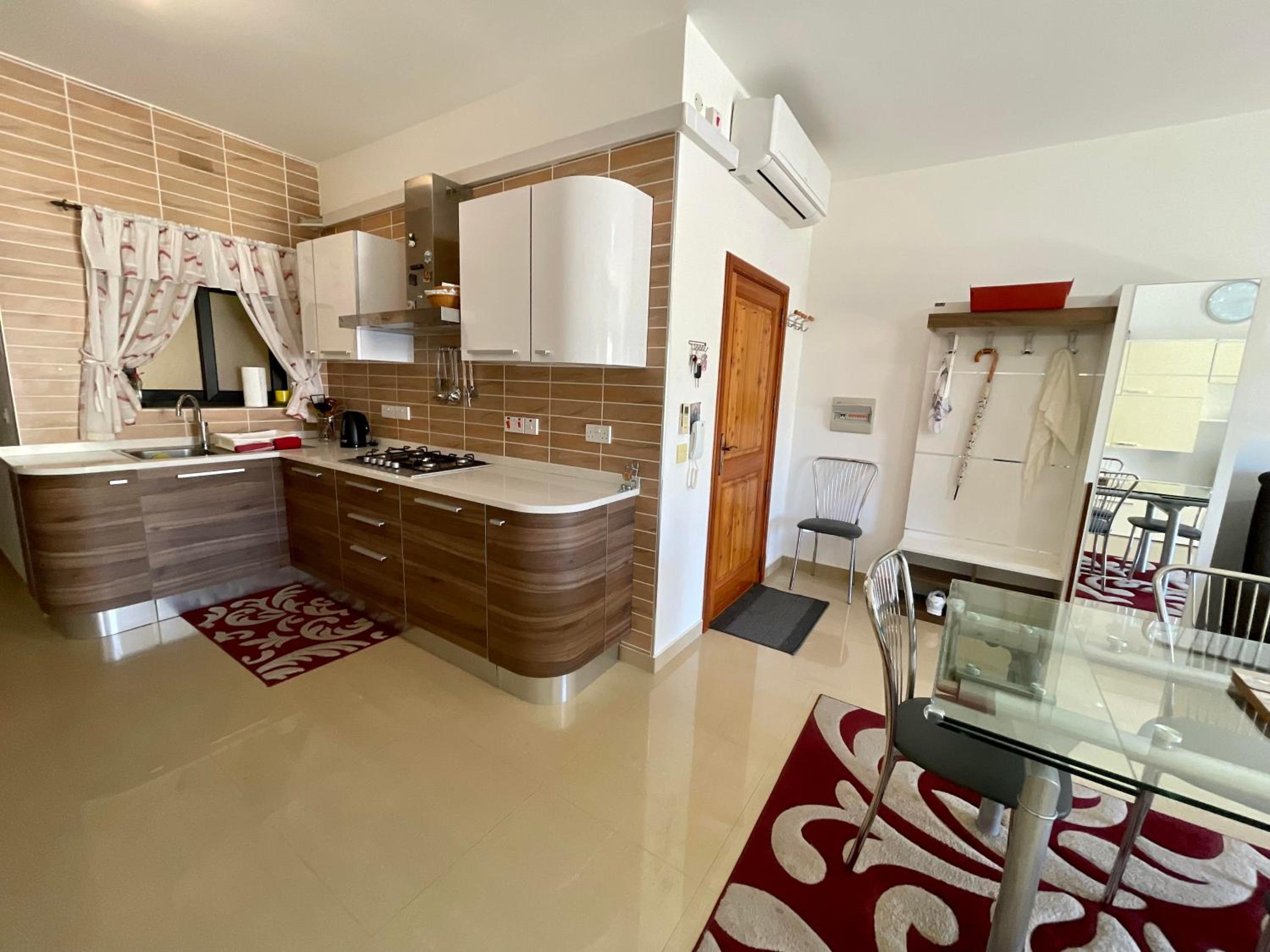 Modern SeaView Xlendi Apartment