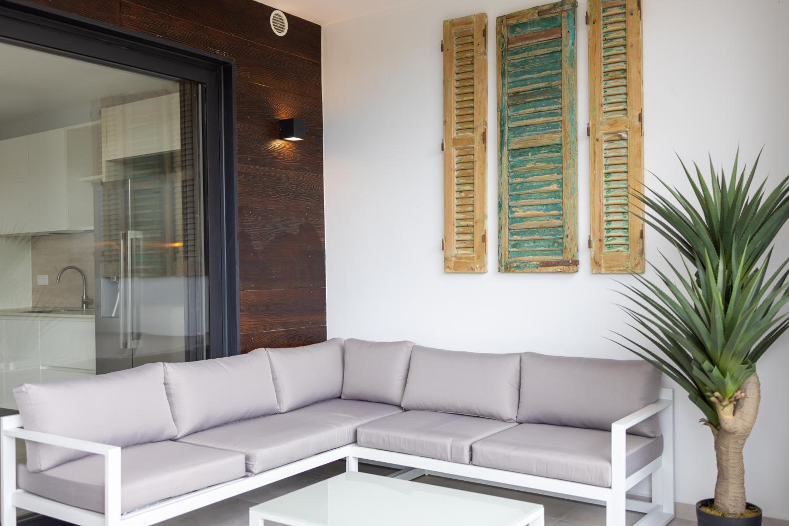 The Breeze at Blue Bay Golf & Beach Resort