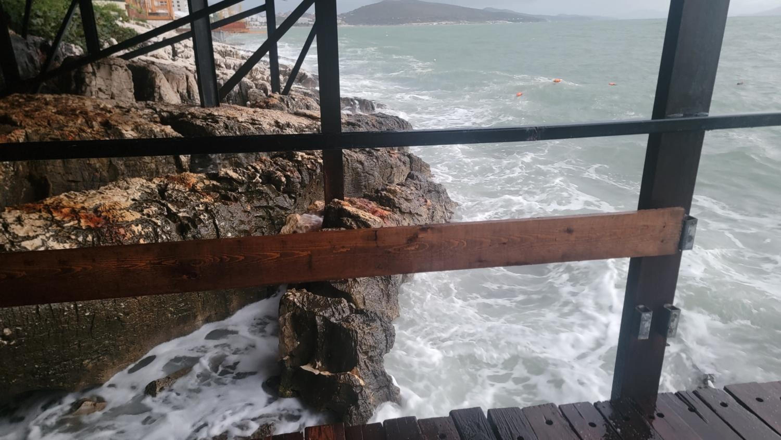 2F Saranda Apartment