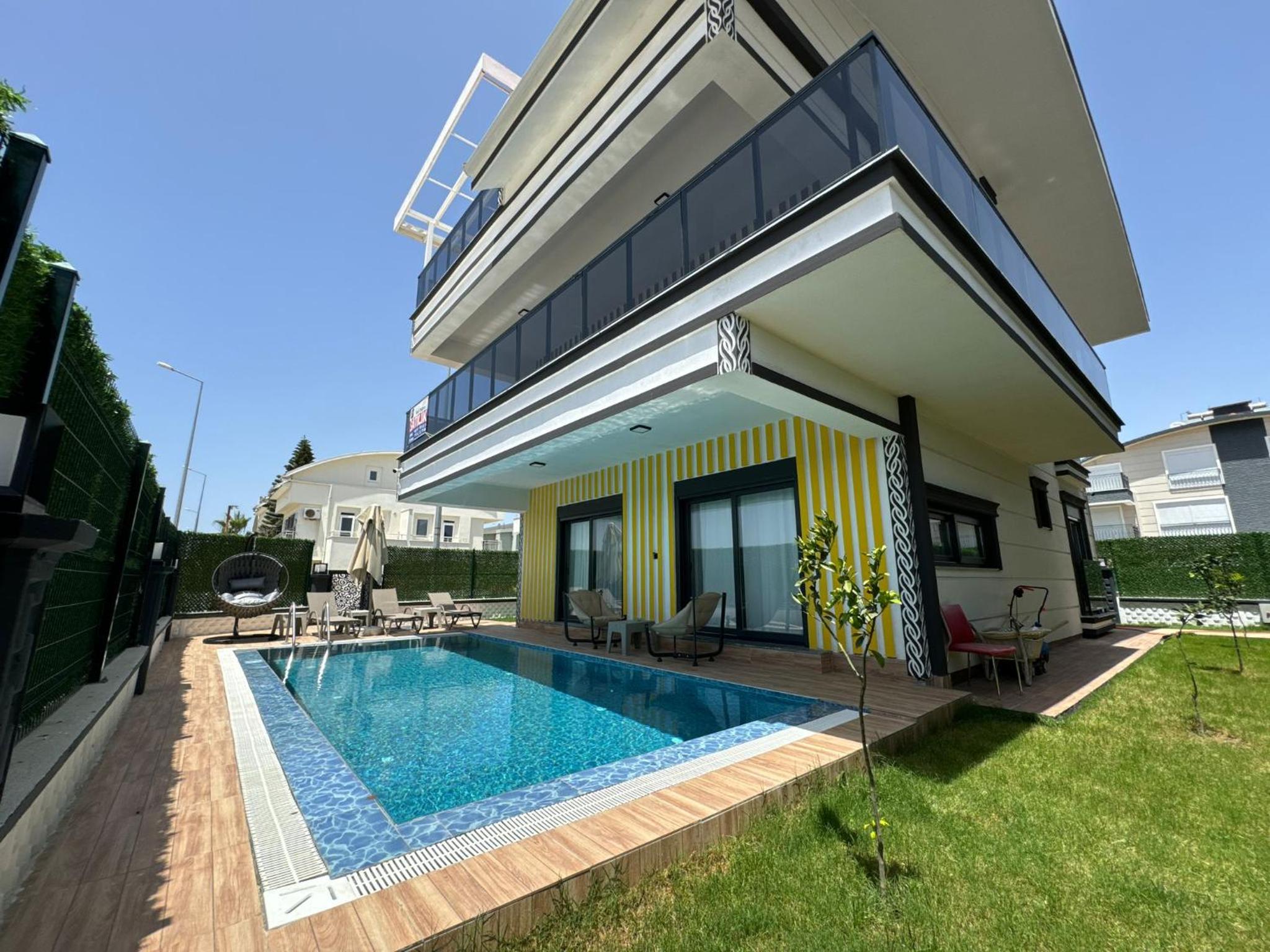 6 Yatak Odalı Ultra Lüks Yeni Villa Belek view 5