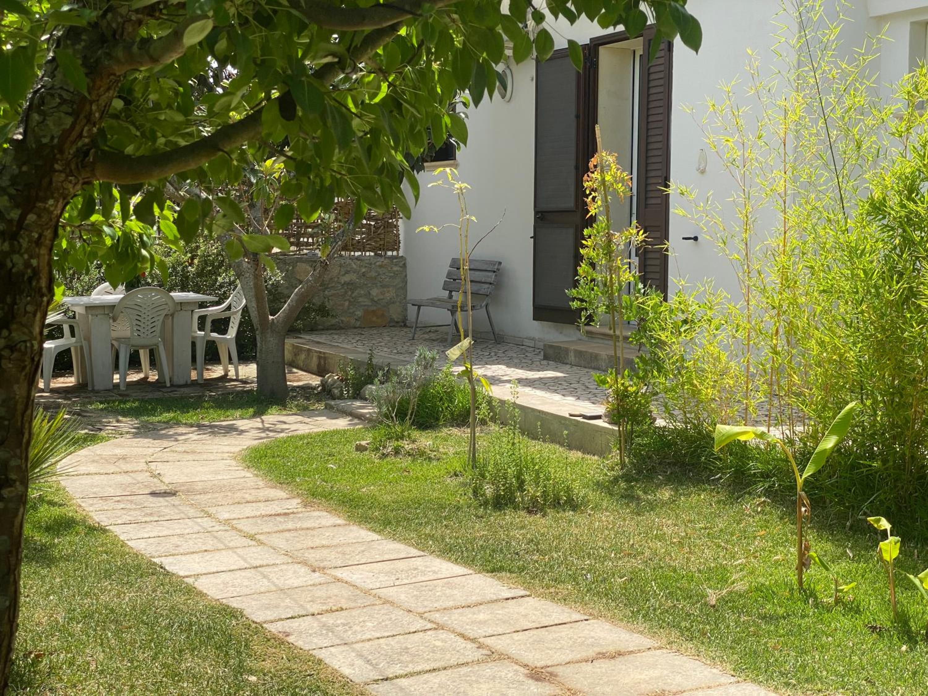 Photo 32