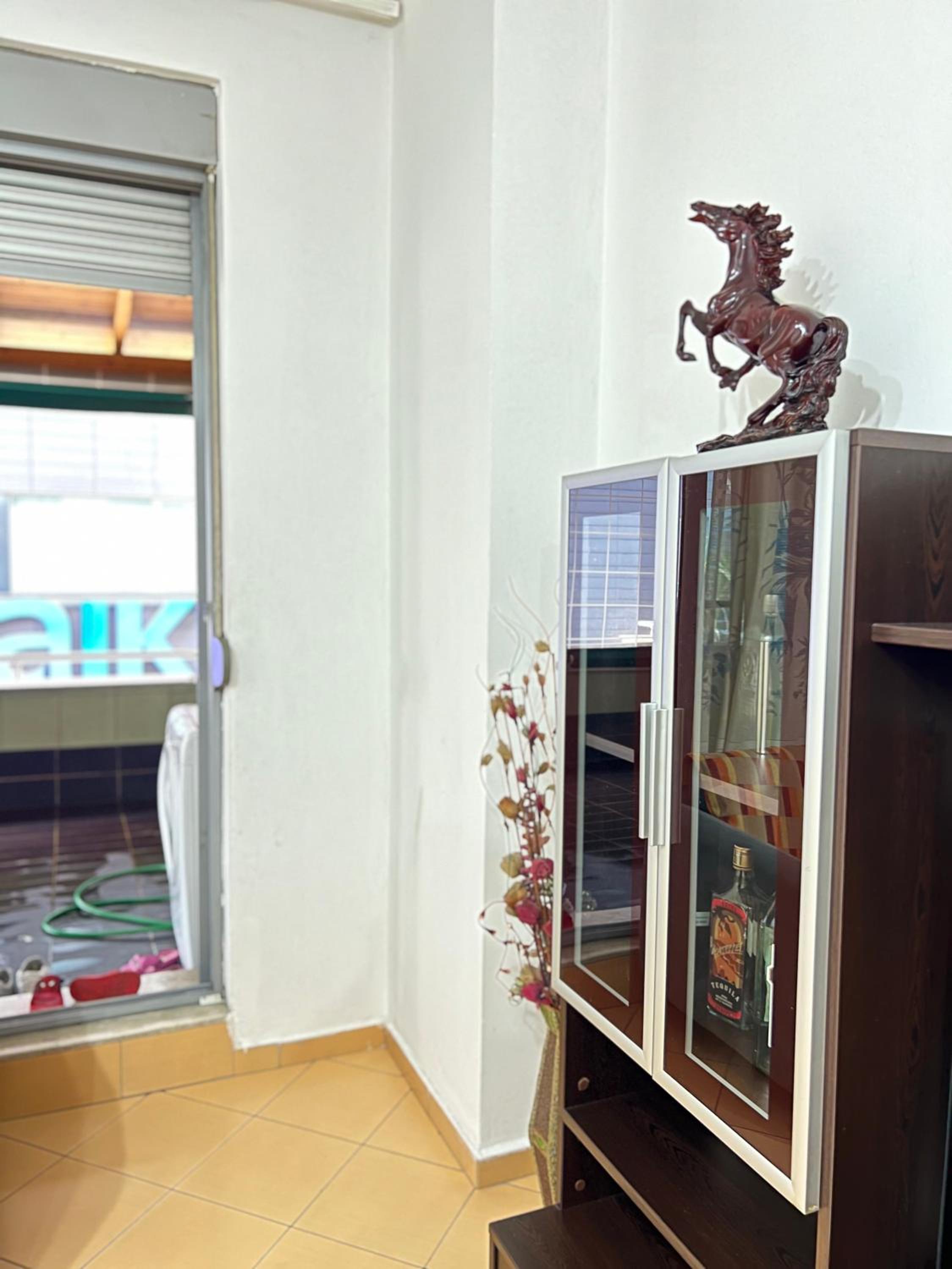 Leonard apartment