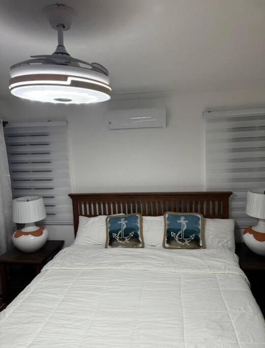 Tropical Princess White Sand