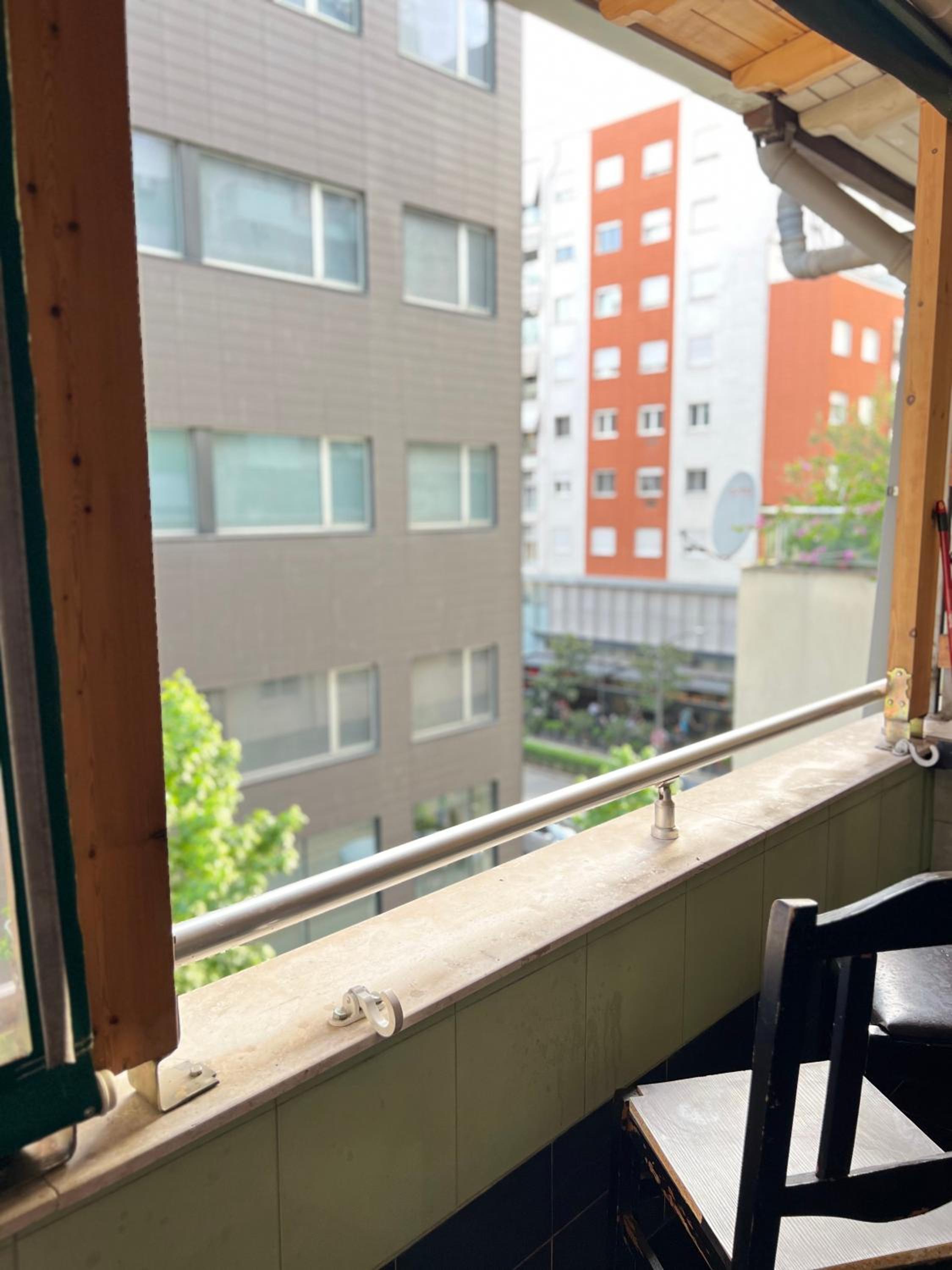 Leonard apartment