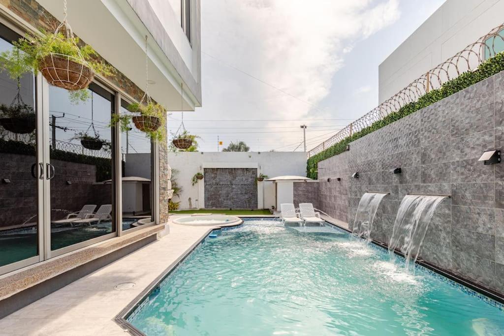 Studio at the Resort Residence 2