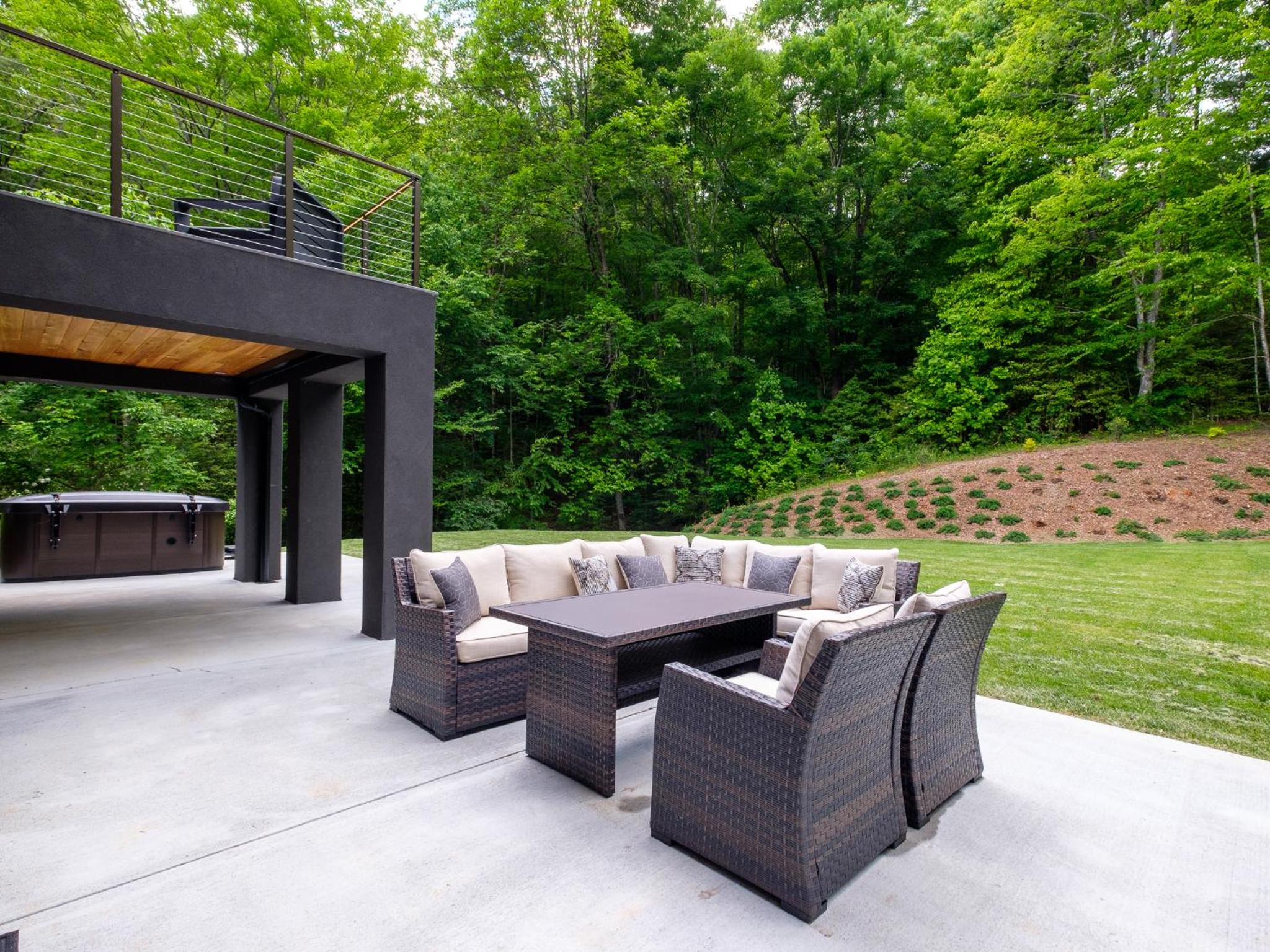 The Retreat at Valley Bear Farms