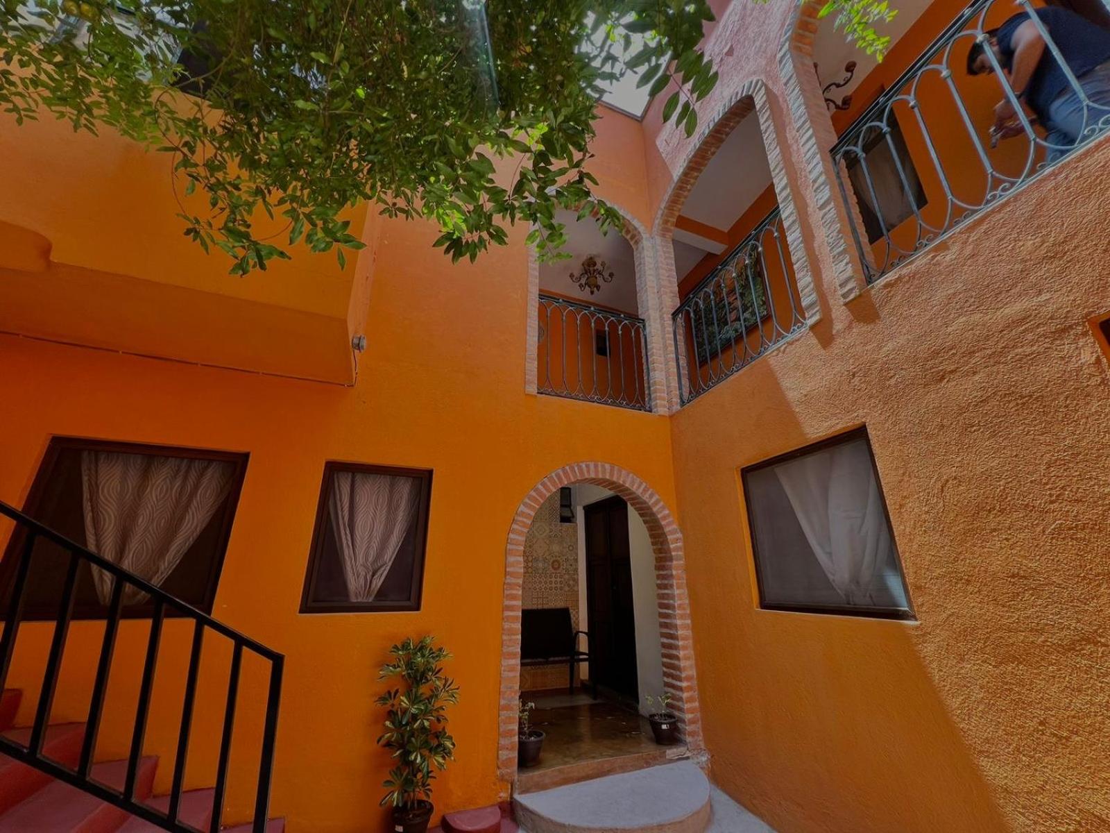 Hotel Casa 86 - Image 1