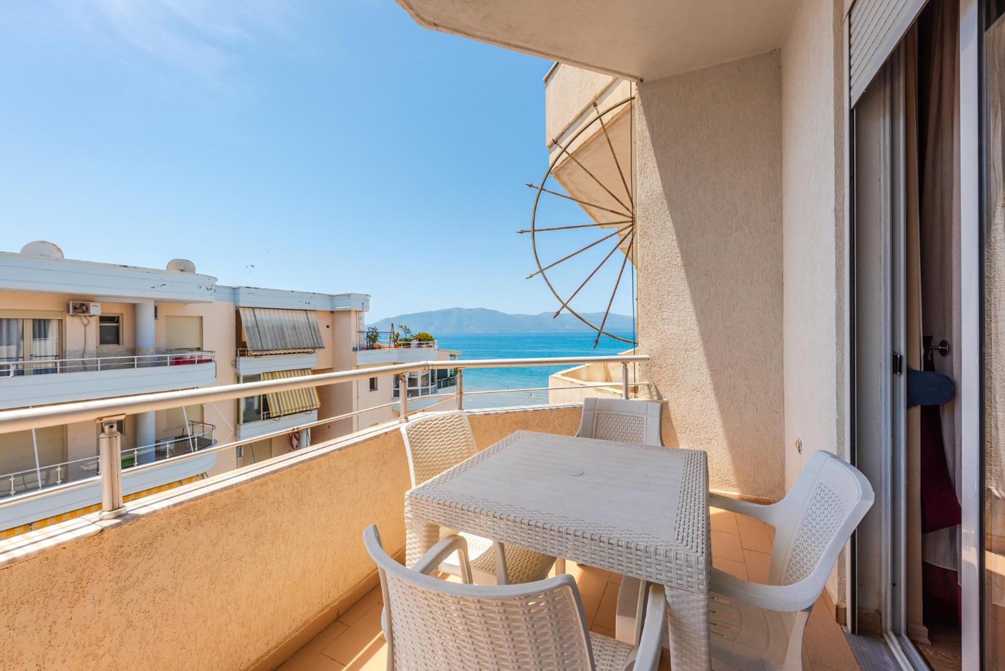 Belleview Apartment 3