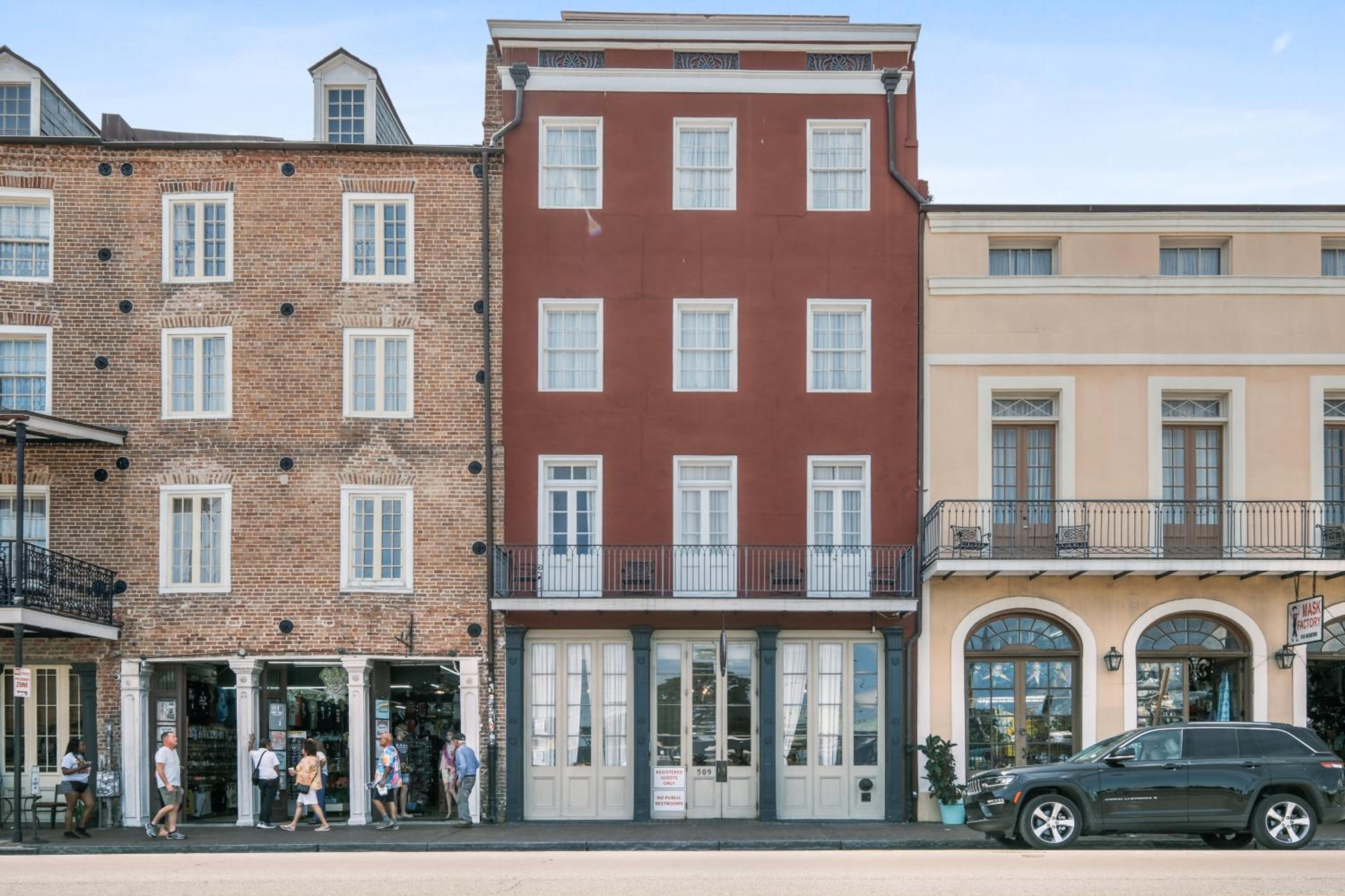 Hotel French Market Inn - Image 1