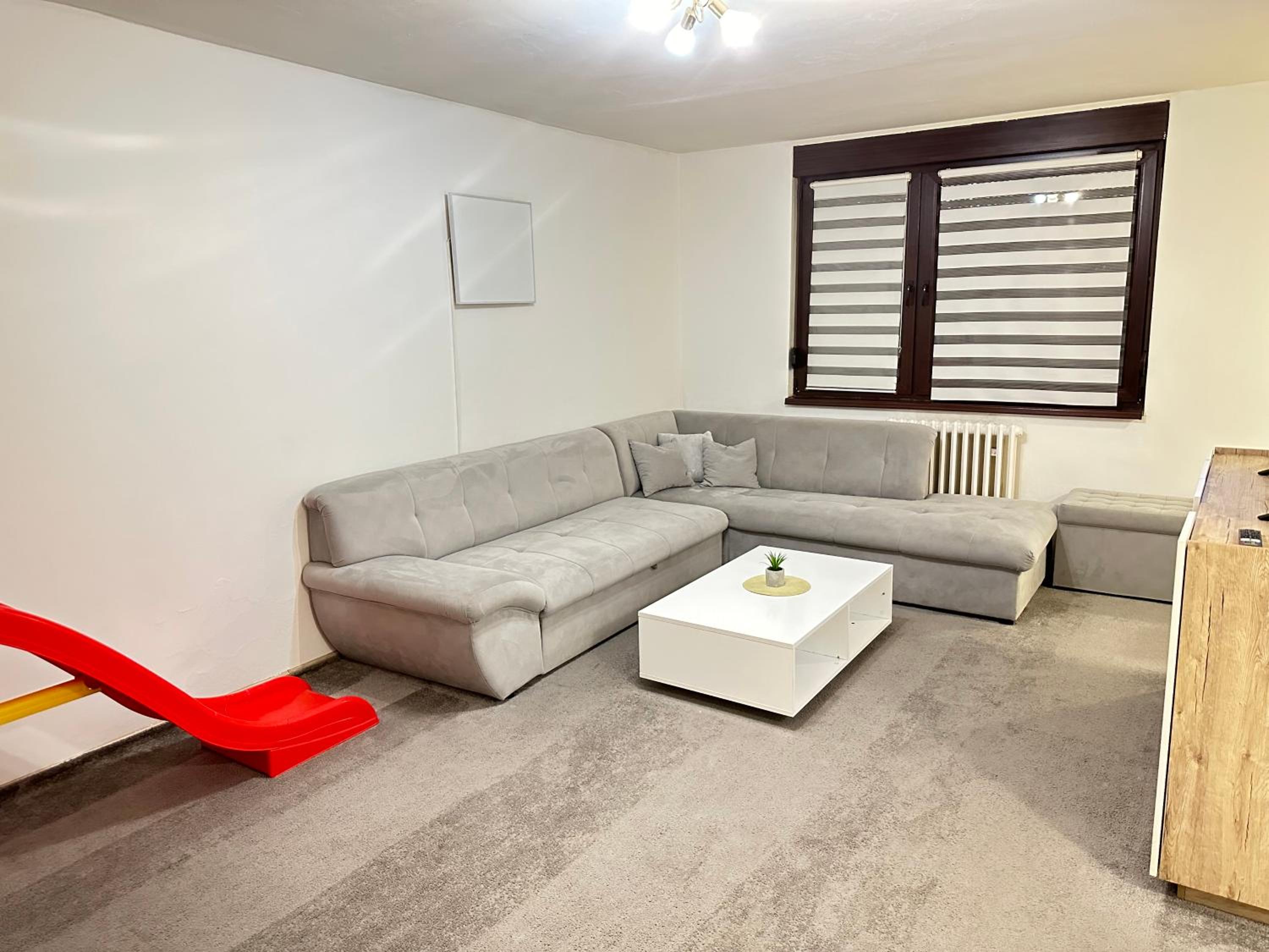 Apartment Dedic with Garden