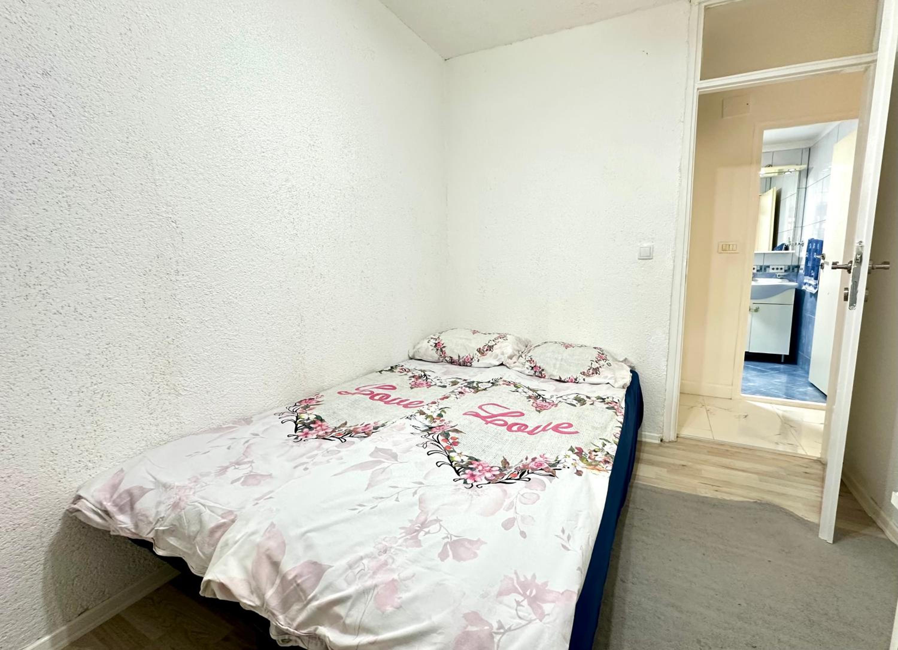 Apartment Dedic with Garden
