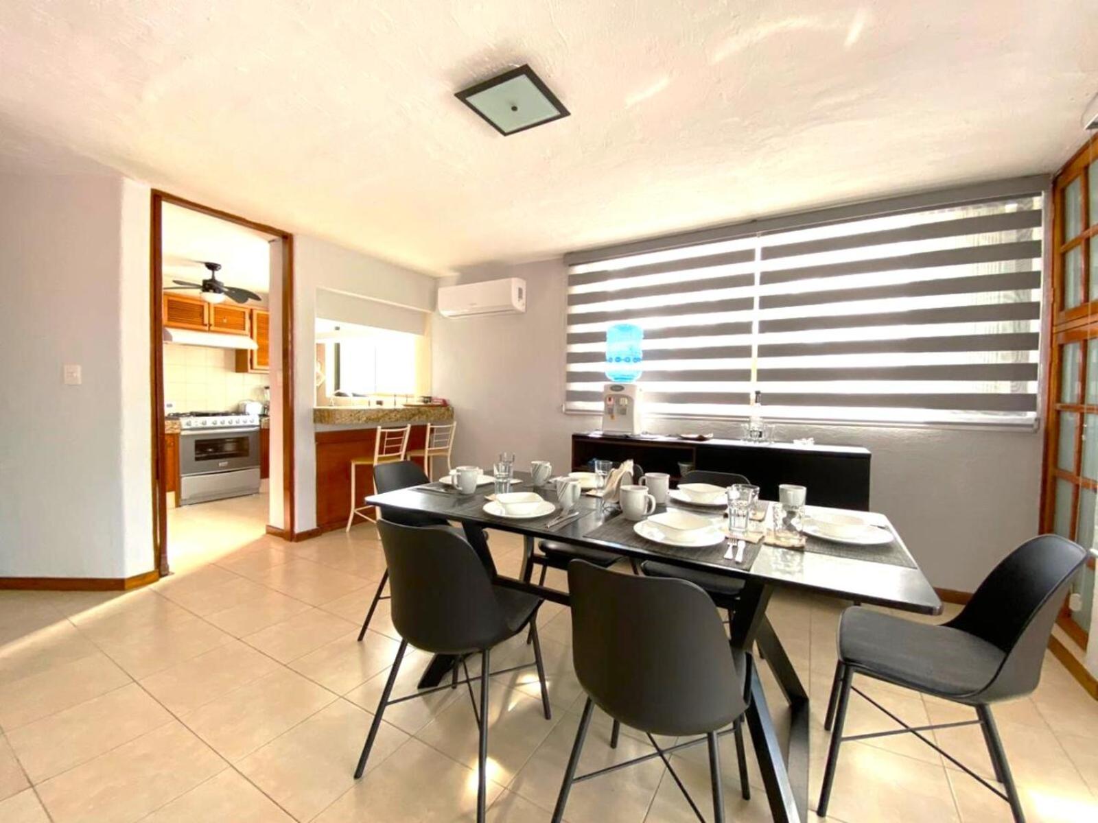 Villa Ángeles - Elegancia en la Zona Hotelera