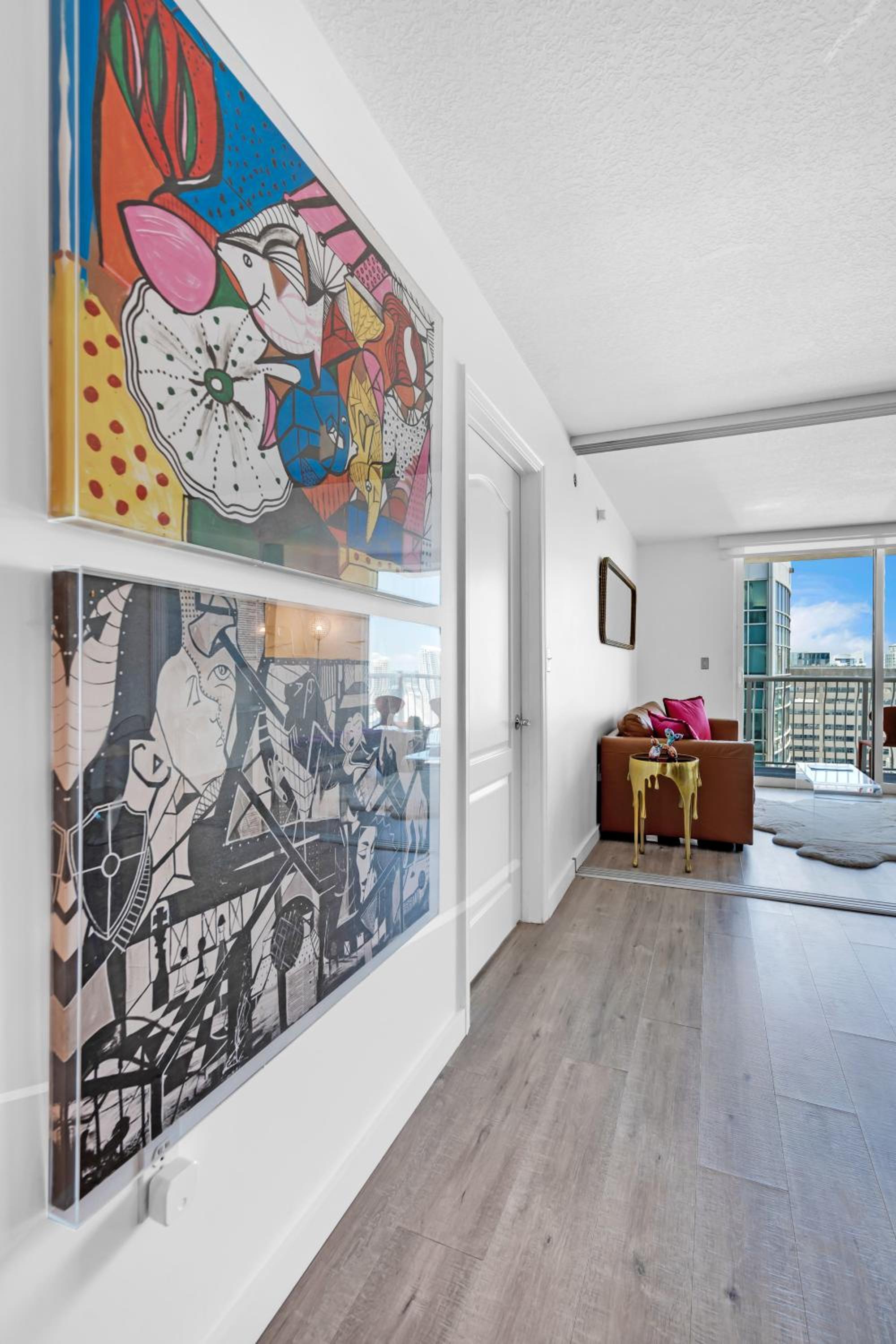 Oceanside Penthouse Apartment in Brickell Miami, Pool, Free Parking