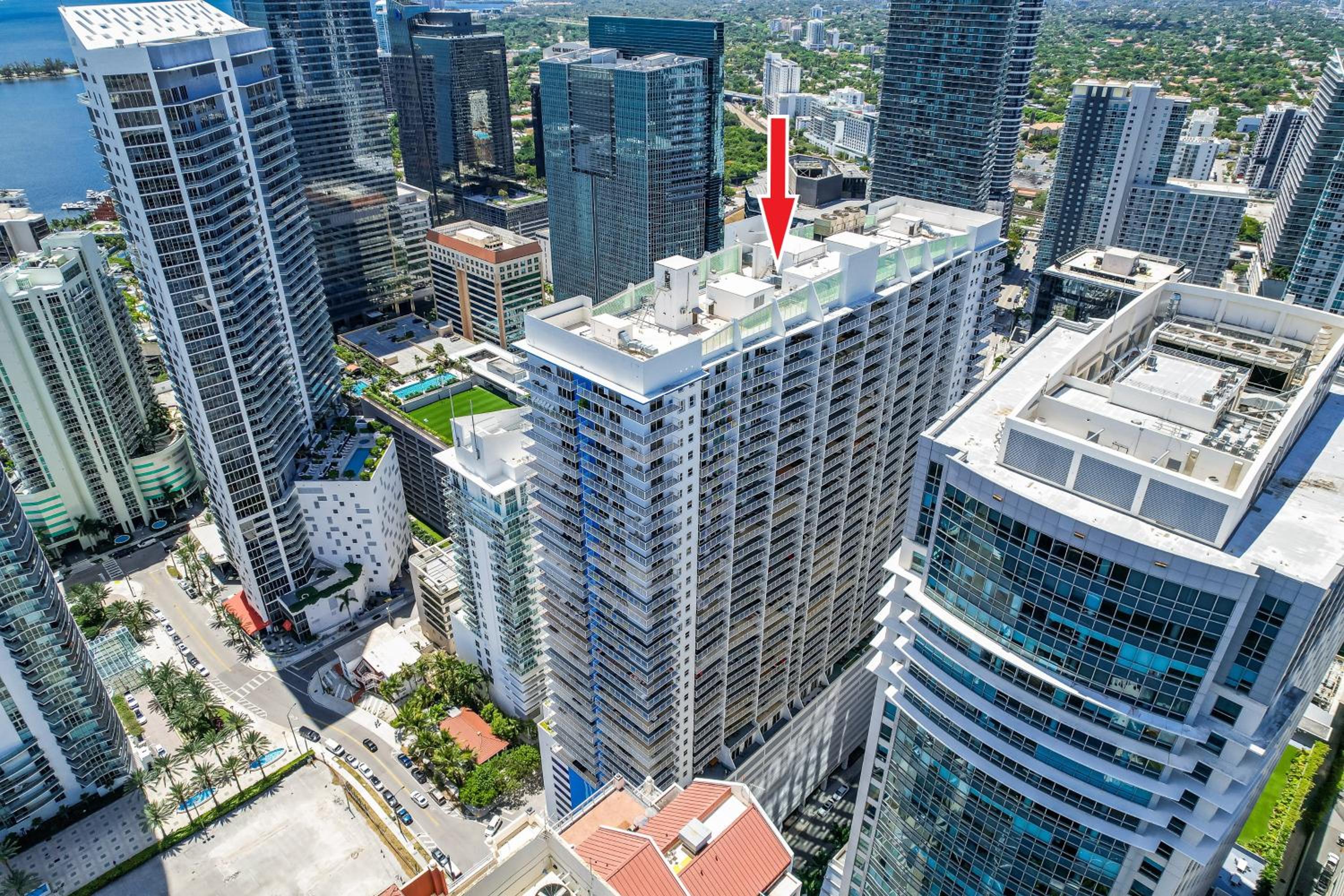 Oceanside Penthouse Apartment in Brickell Miami, Pool, Free Parking