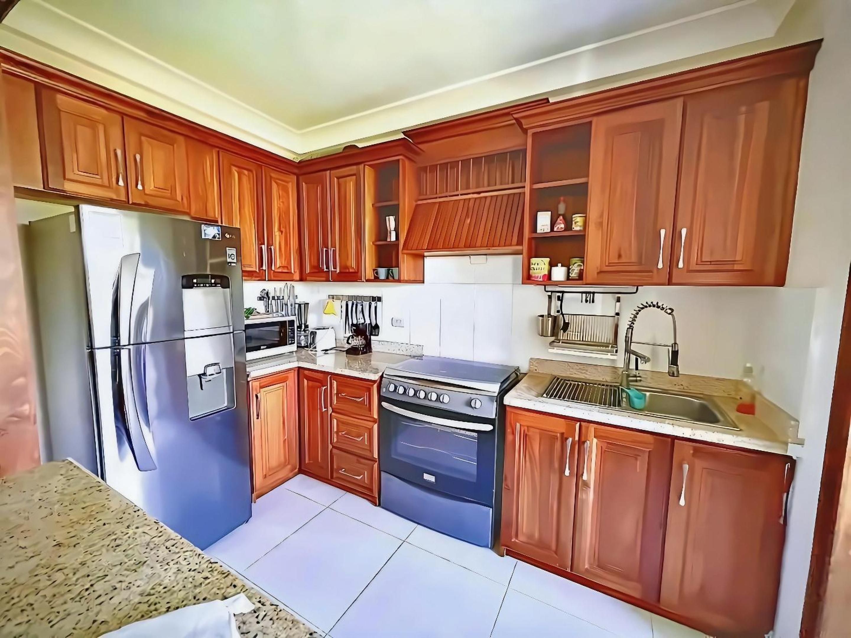 Duplex,near the Beach plus airport