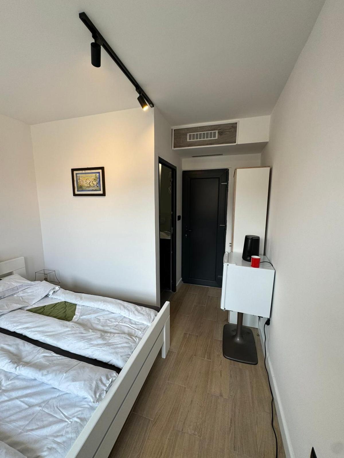 M apartments