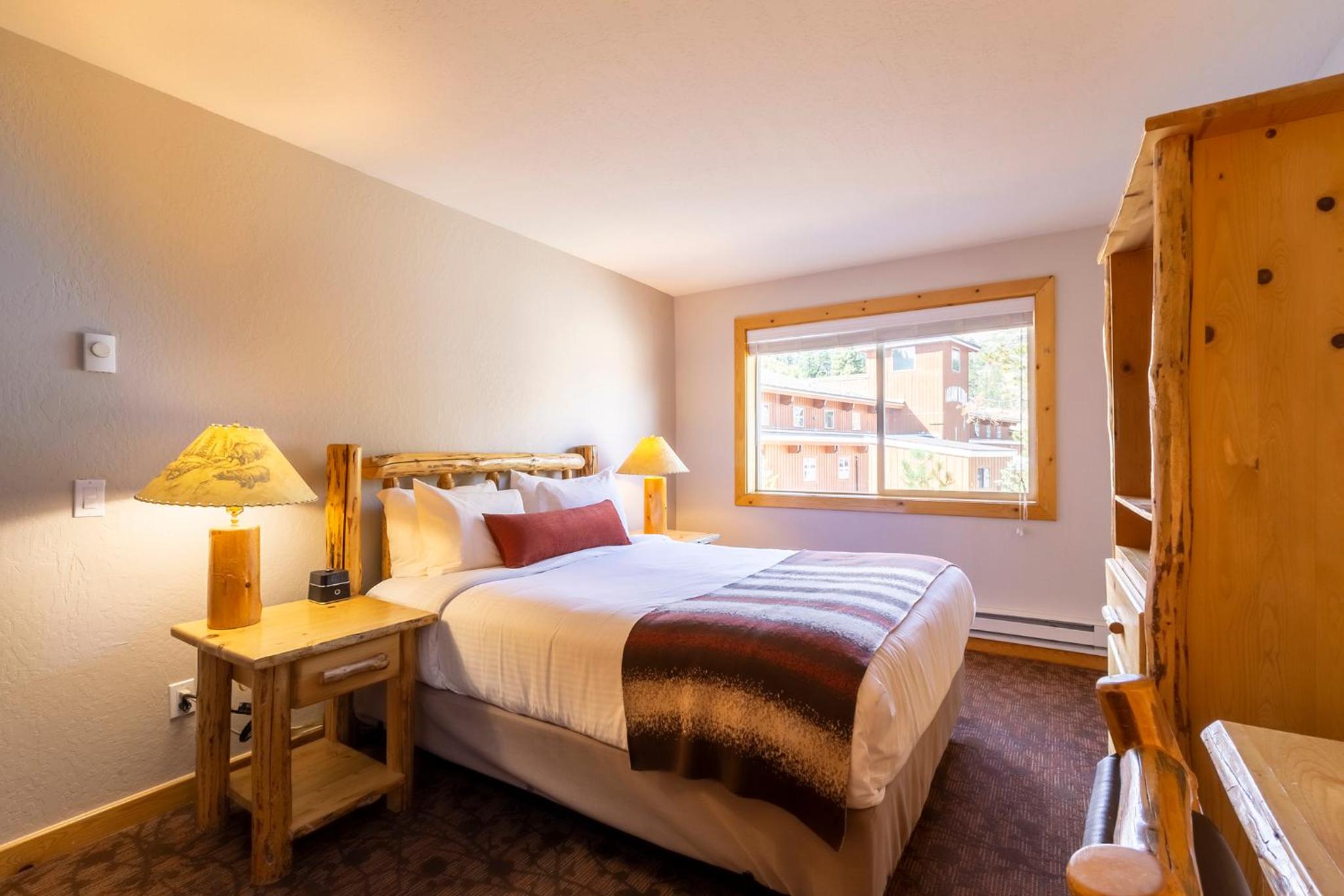 Red Wolf Lodge at Olympic Valley