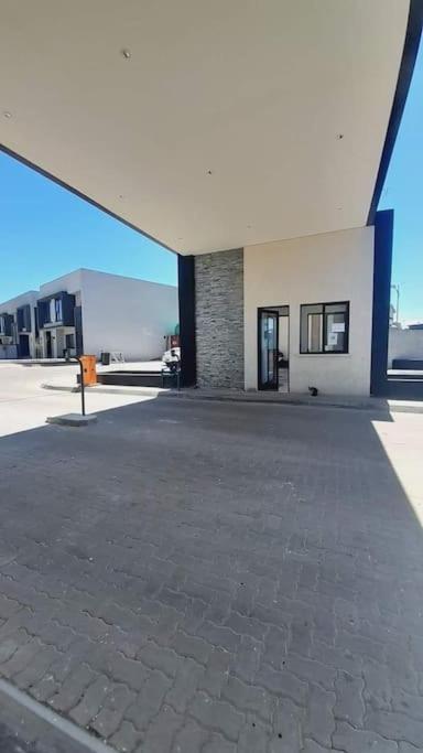 Energizing 2bedroom Apartment in Setlhoa Block 10